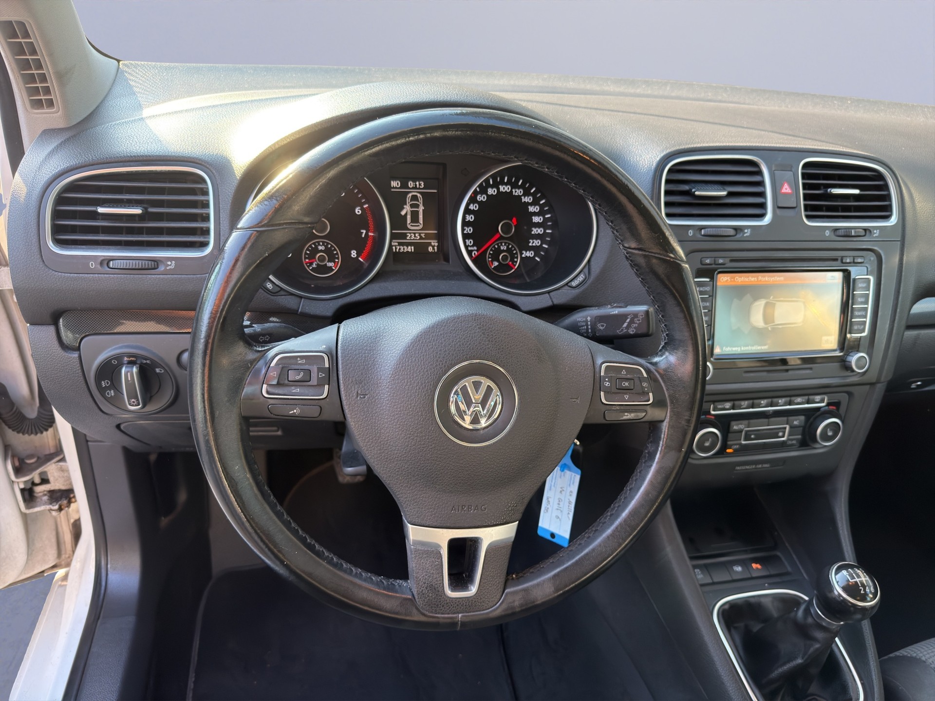 VW Golf 1.4 TSI Highline-image-12