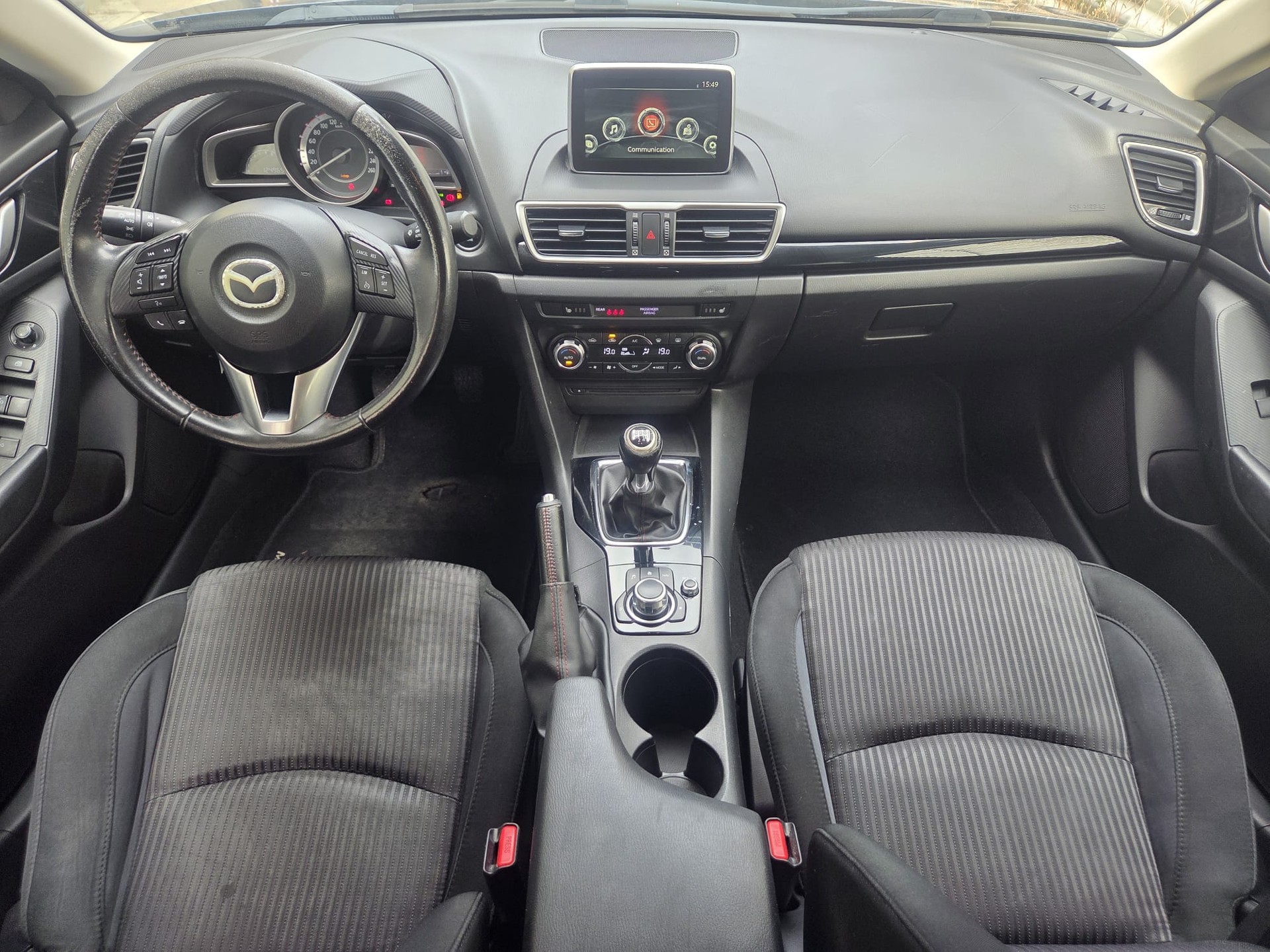 MAZDA 3 2.0 16V Revolution ** Expertise du jour ** Frish MFK **-image-5