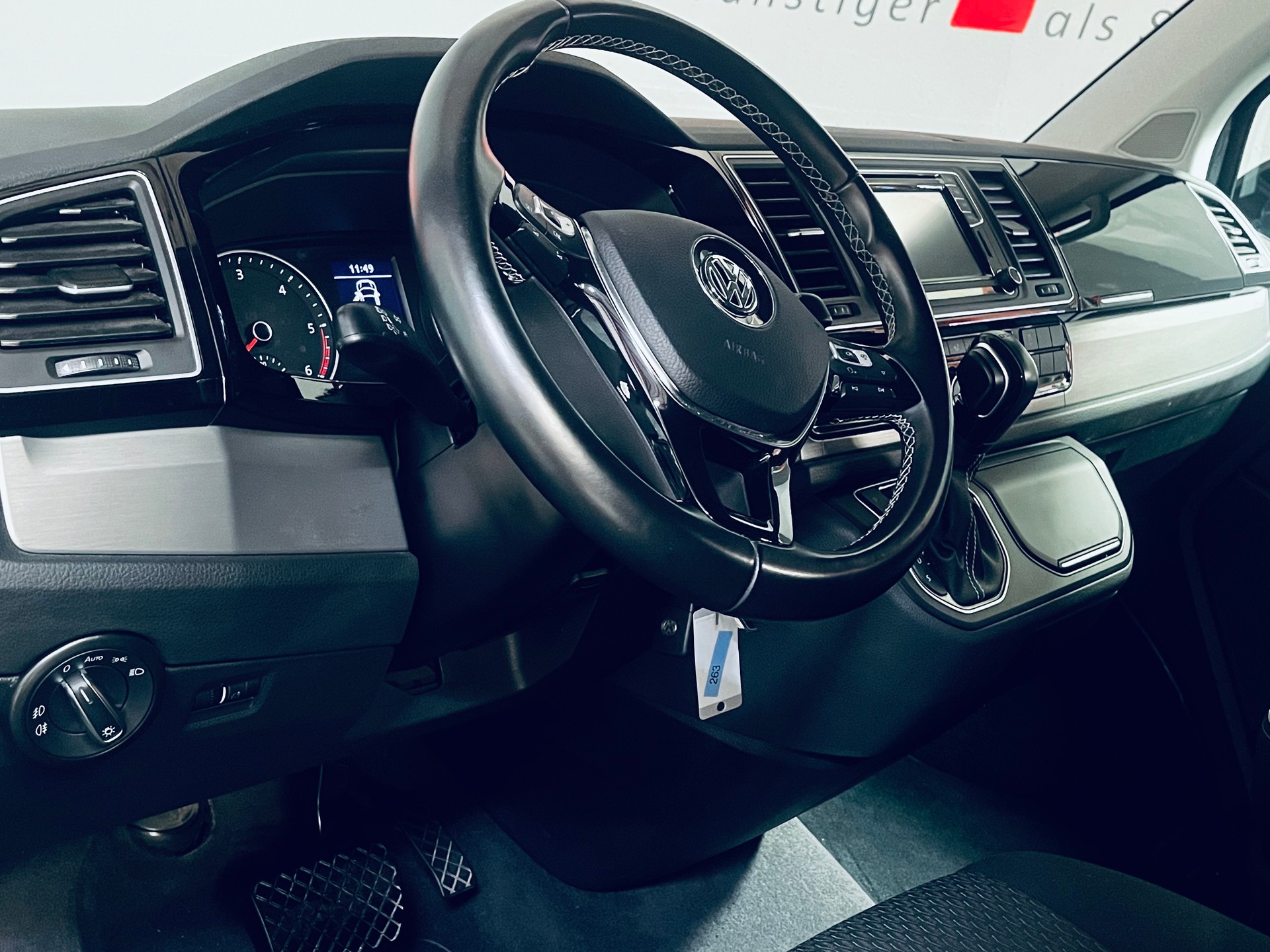 VW T6 California 2.0 TDI Beach Edition 4Motion DSG-image-16