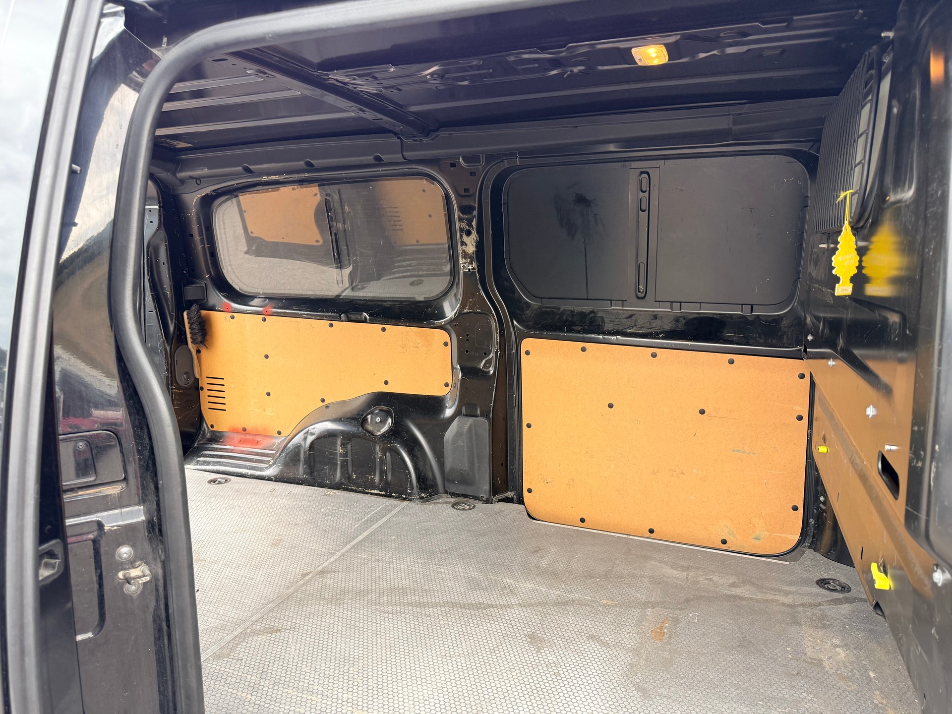 TOYOTA Proace 2.0D Glass Van L2 Luna-image-11