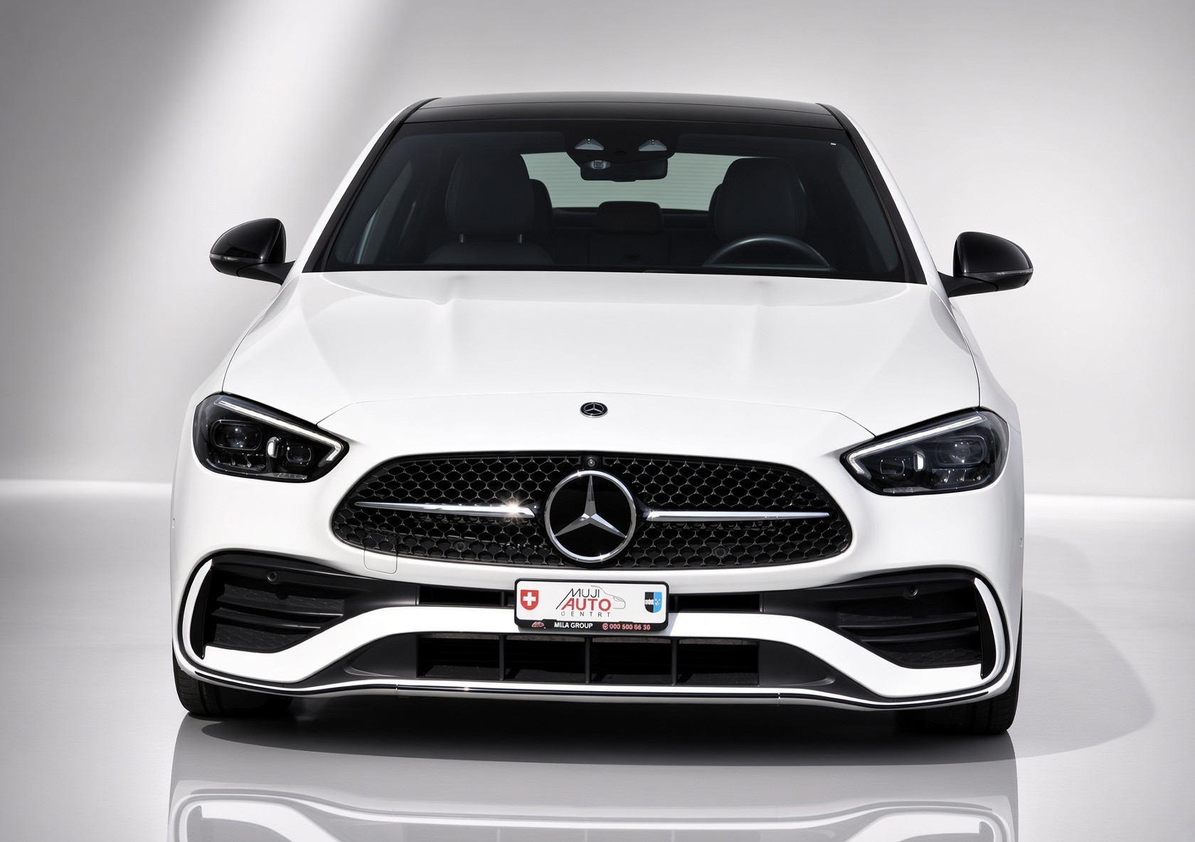 MERCEDES-BENZ C 300 4Matic AMG Line-image-7
