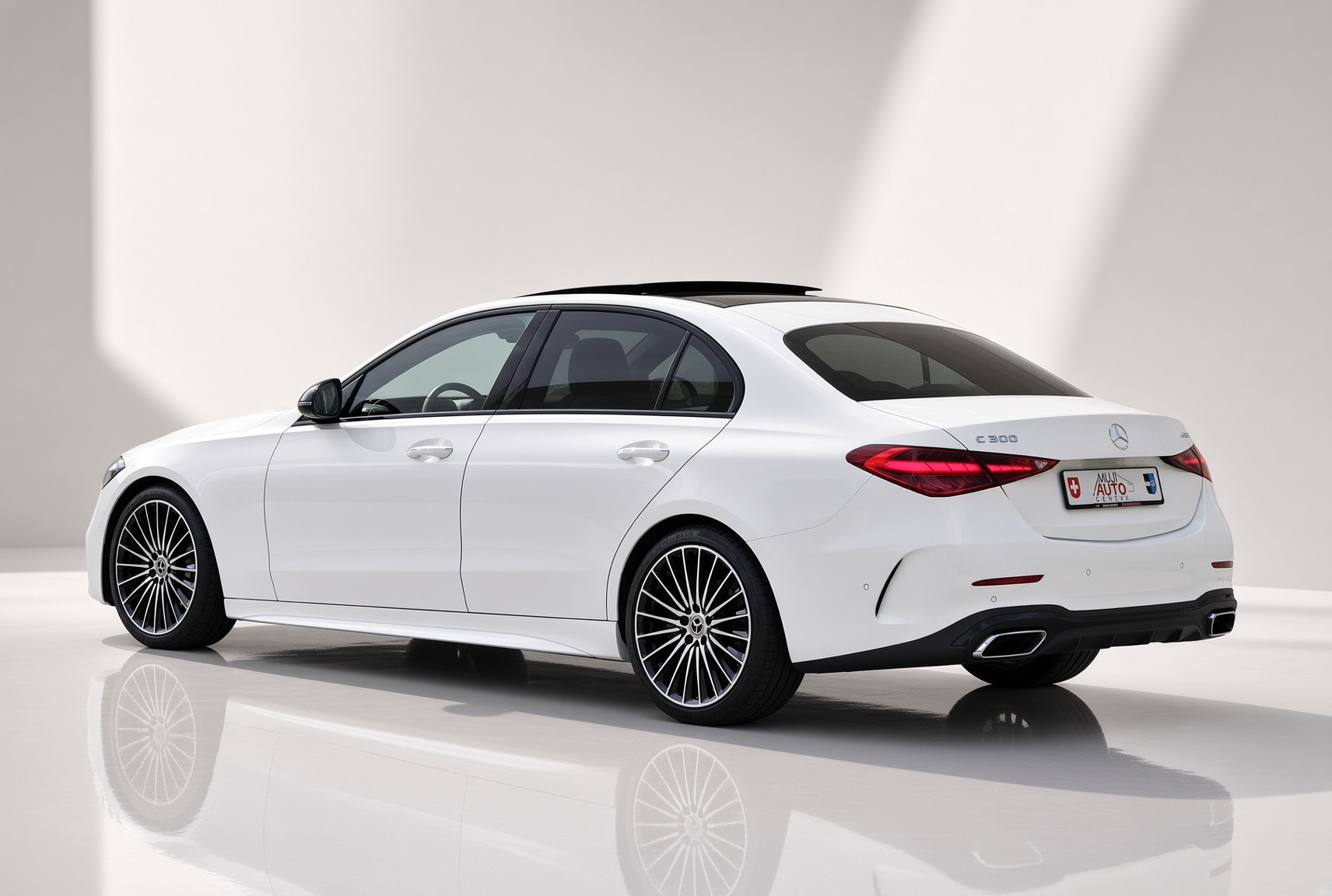 MERCEDES-BENZ C 300 4Matic AMG Line-image-2