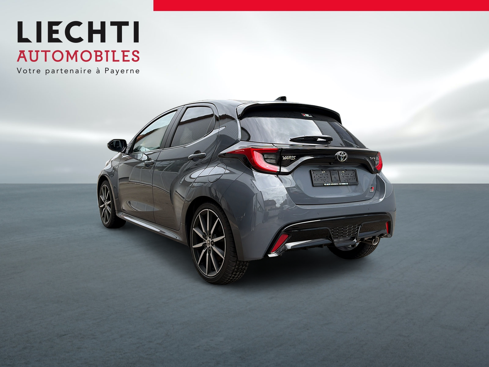 TOYOTA Yaris 1.5 GR Sport e-CVT-image-2