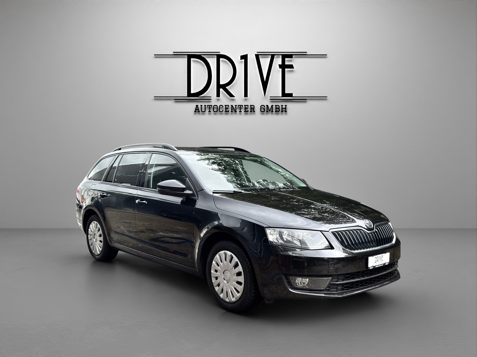 SKODA Octavia Combi 2.0 TDI Elegance DSG-image-2