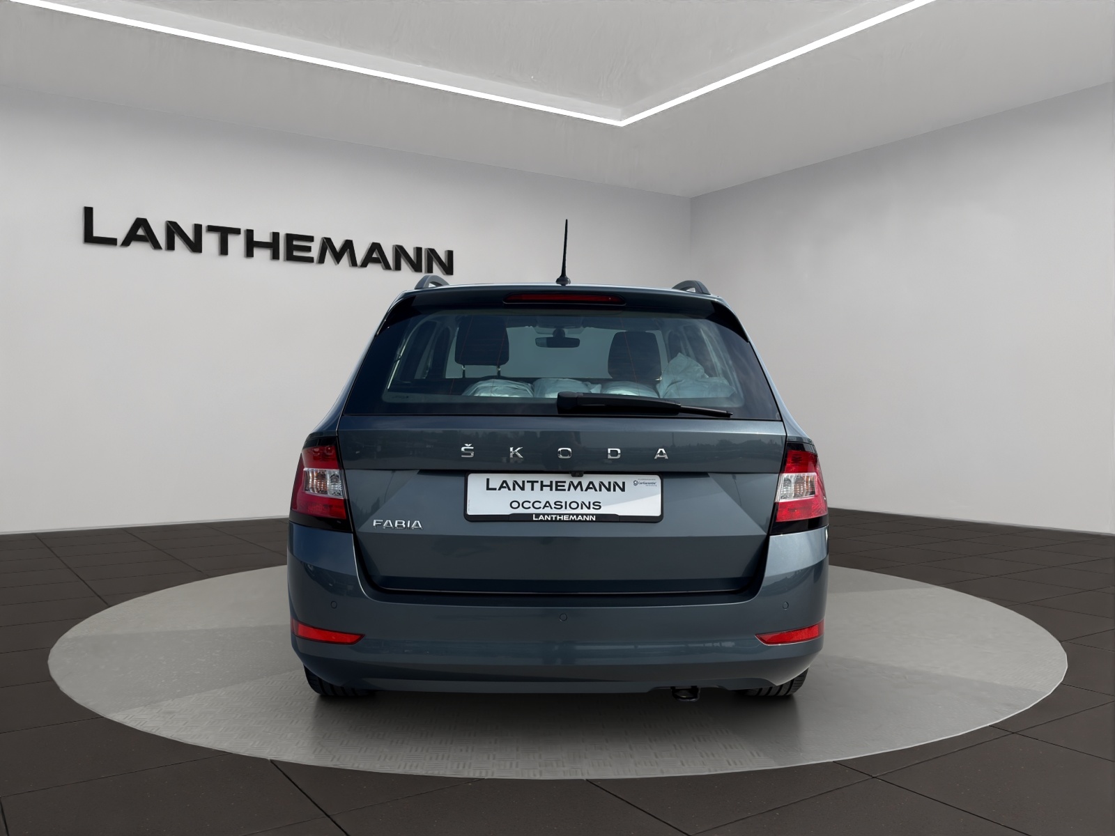 SKODA Fabia 1.0 TSI Ambition-showroom-element-3