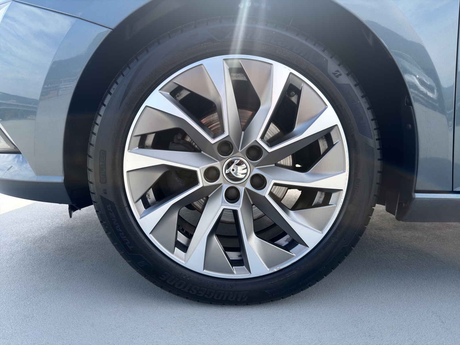 SKODA Fabia 1.0 TSI Ambition-image-7
