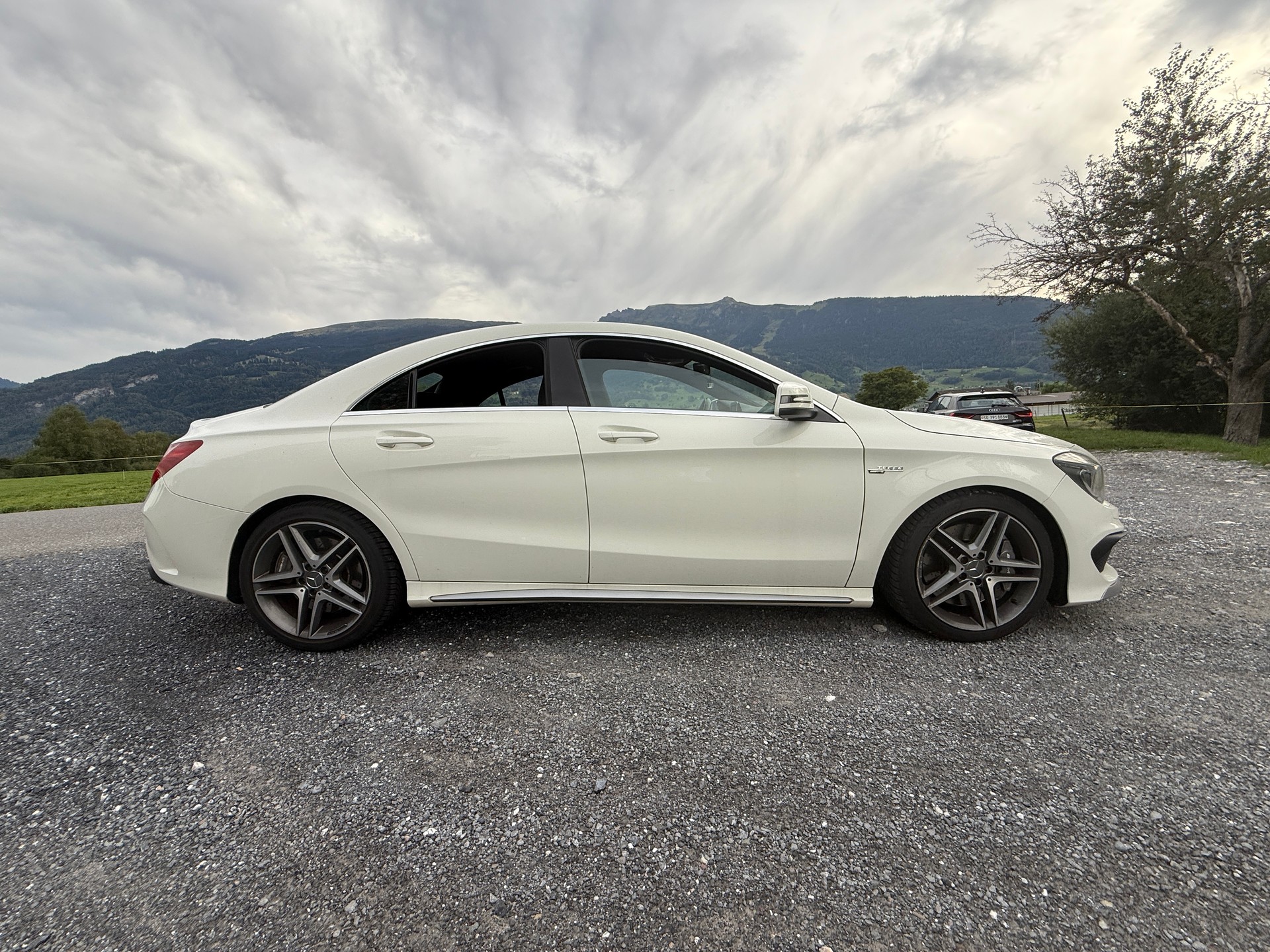MERCEDES-BENZ CLA 45 AMG 4m-image-0