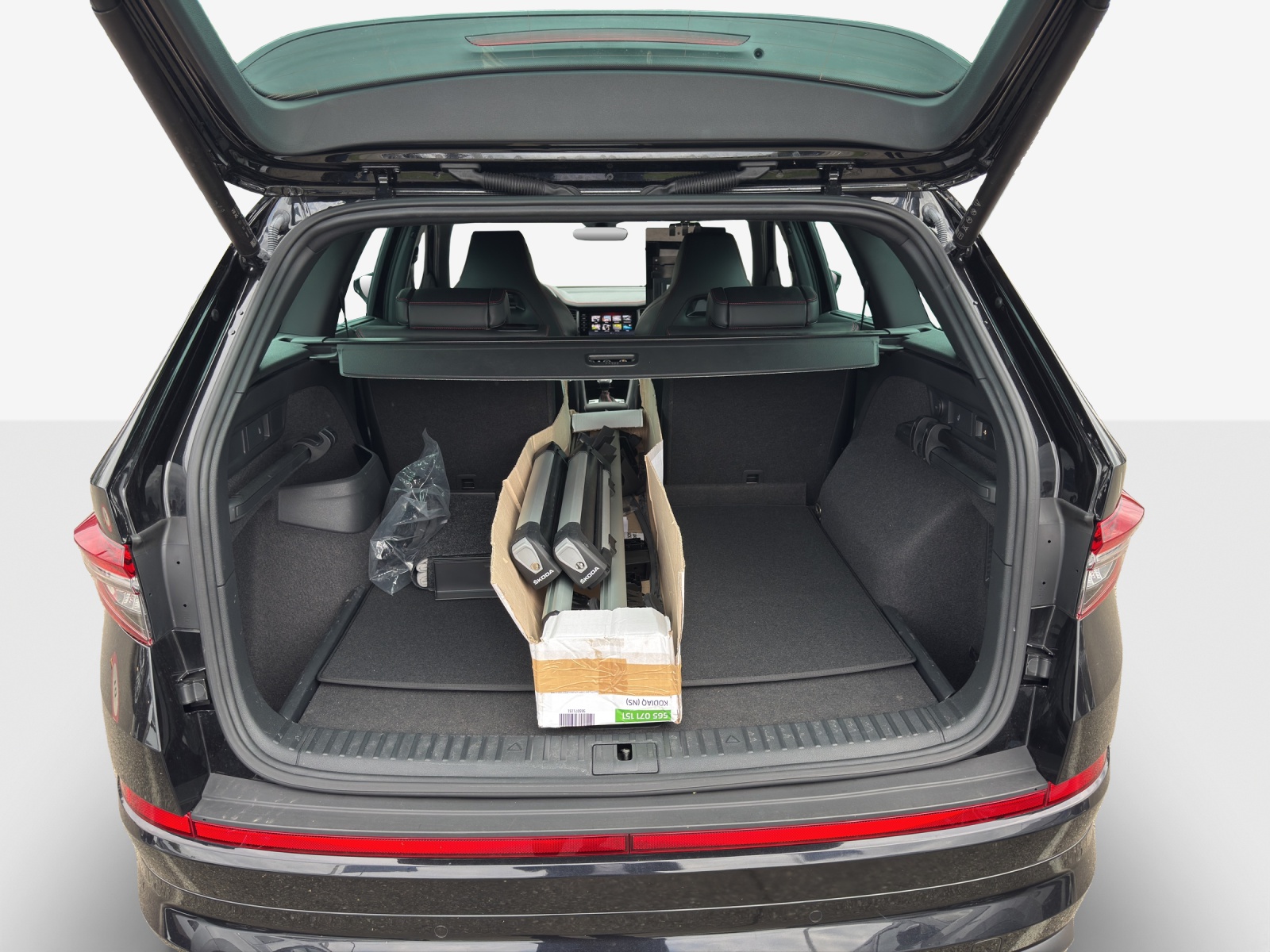 SKODA Kodiaq 2.0 TSI 4x4 RS-image-12
