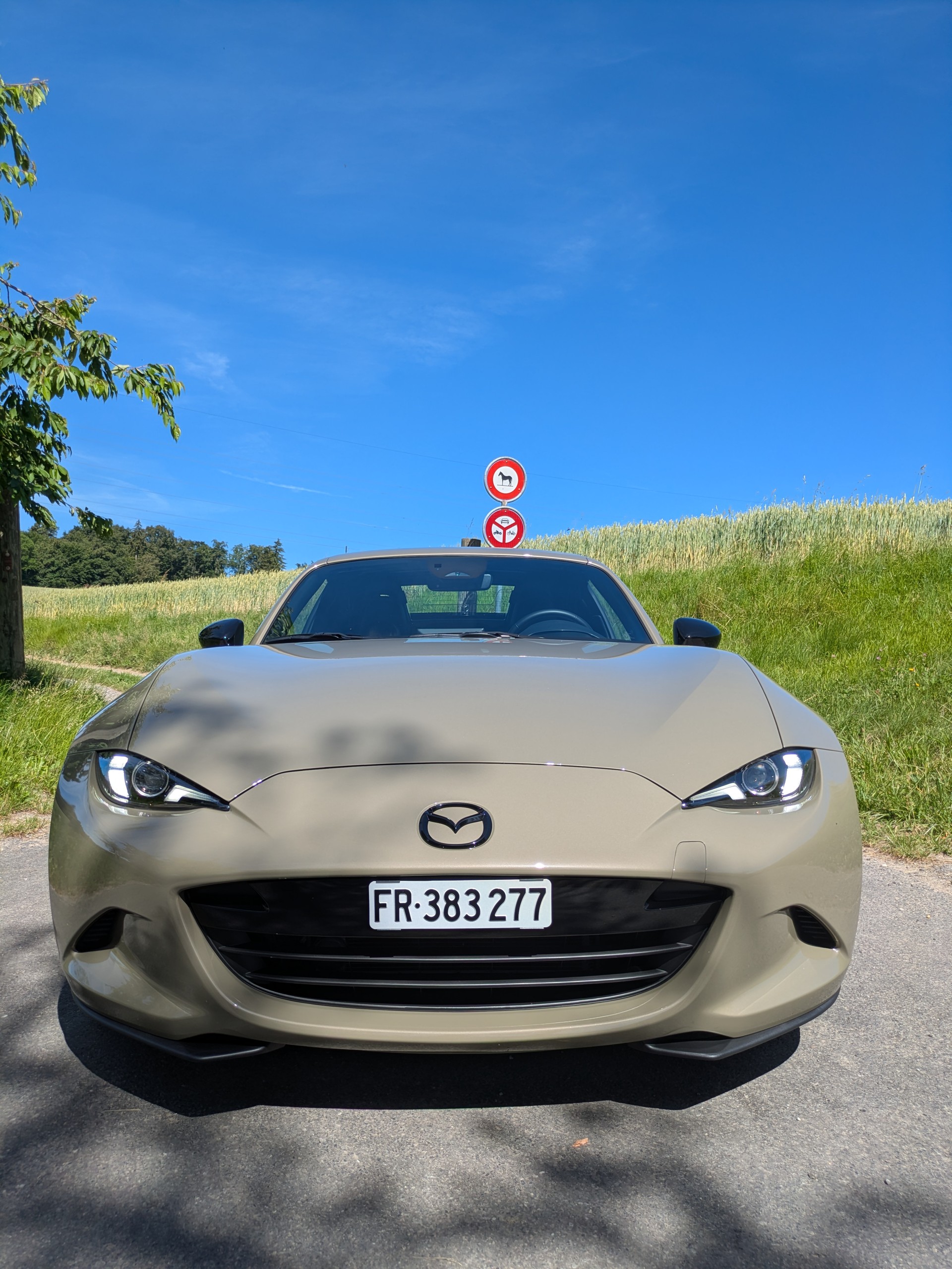 MAZDA 2.0 Exclusive-Line-image-3