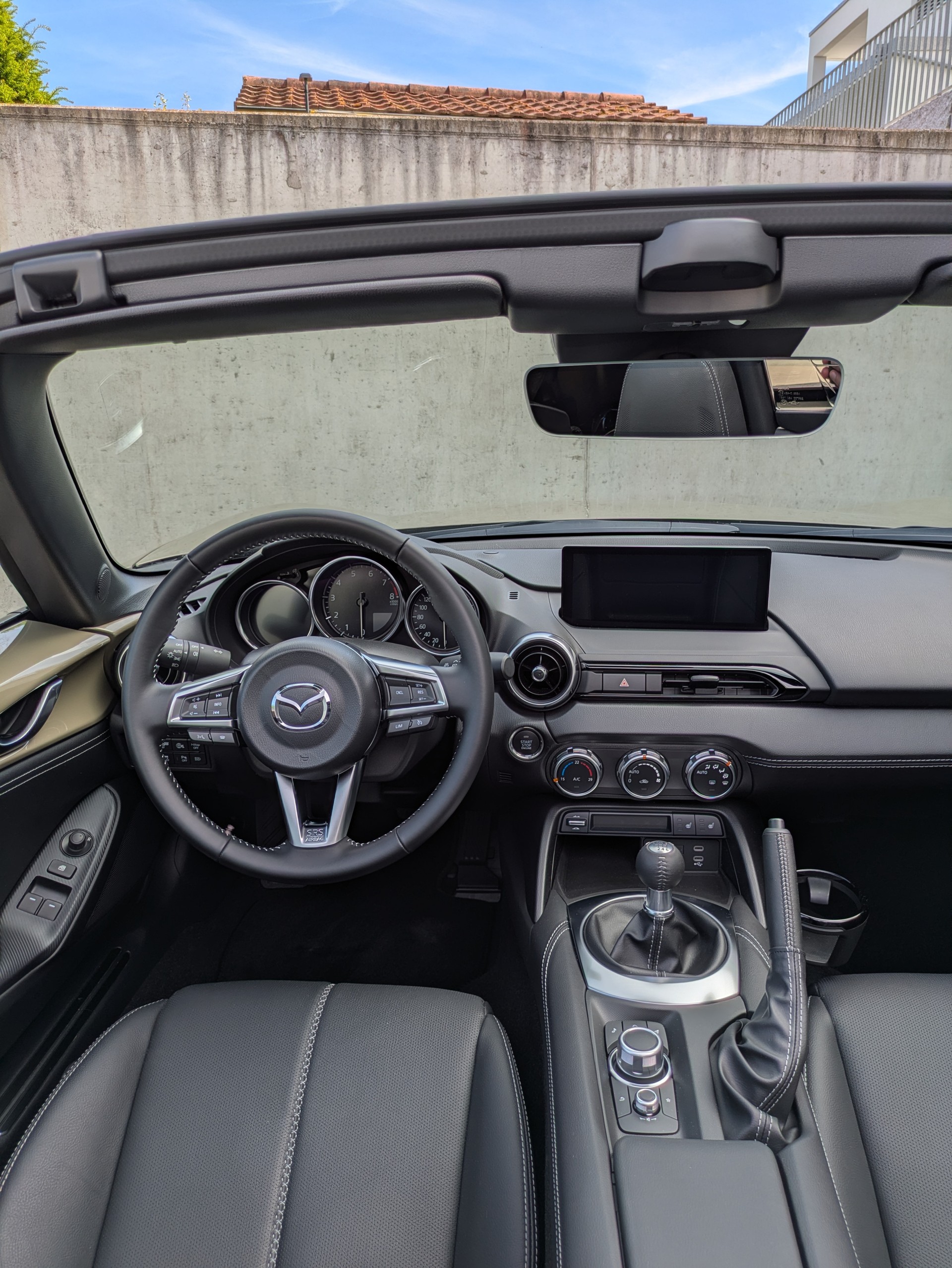 MAZDA 2.0 Exclusive-Line-image-7