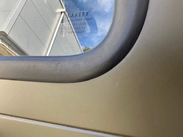 MERCEDES-BENZ G 230-image-5