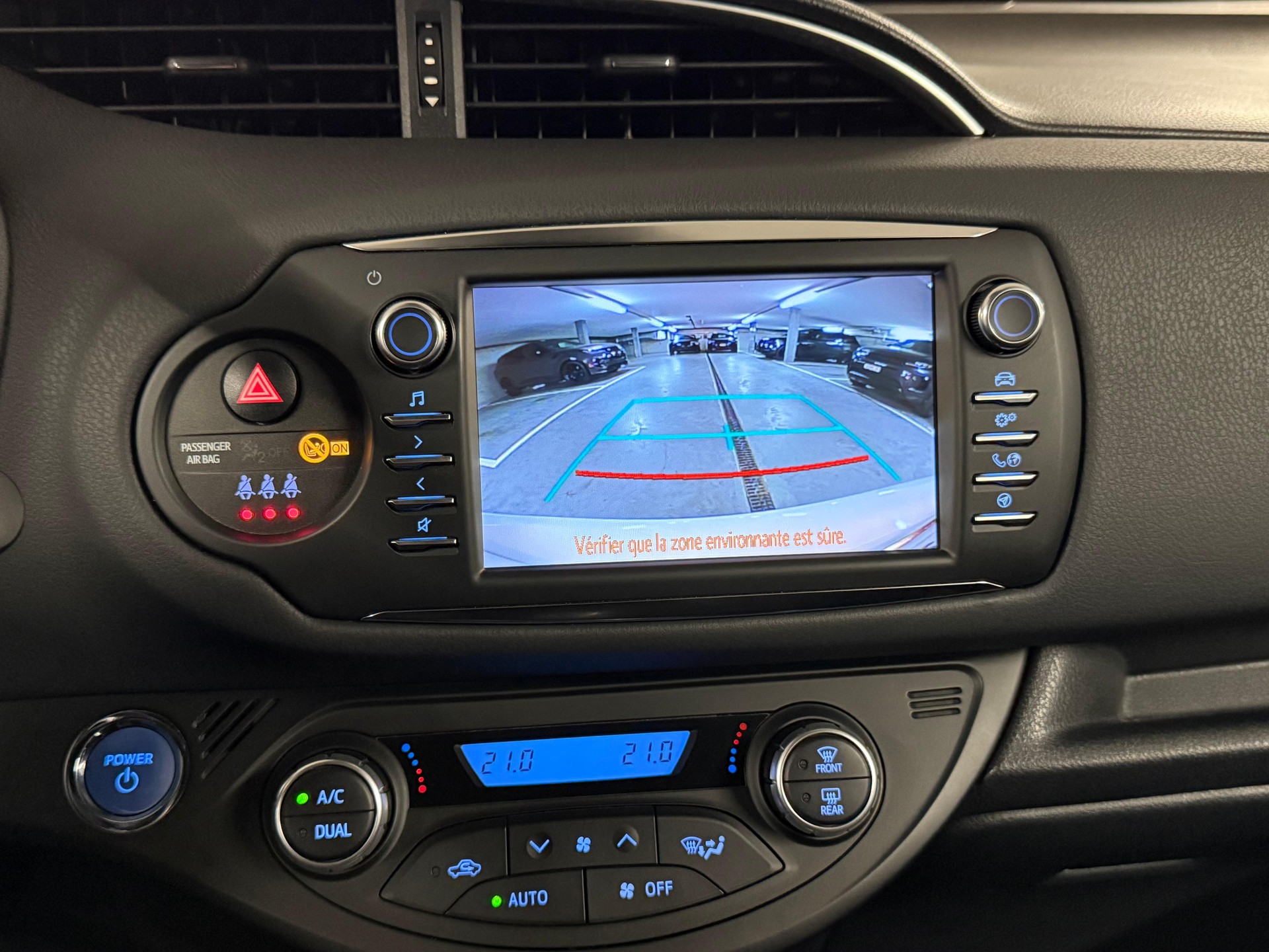 TOYOTA Yaris 1.5 VVT-i HSD GR-S-image-13