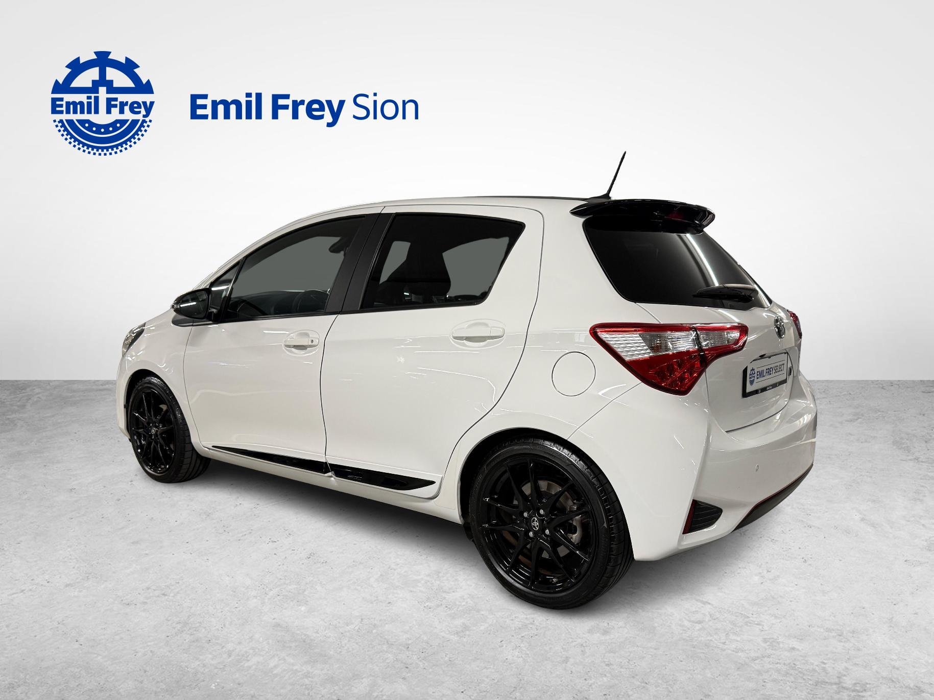 TOYOTA Yaris 1.5 VVT-i HSD GR-S-showroom-element-2