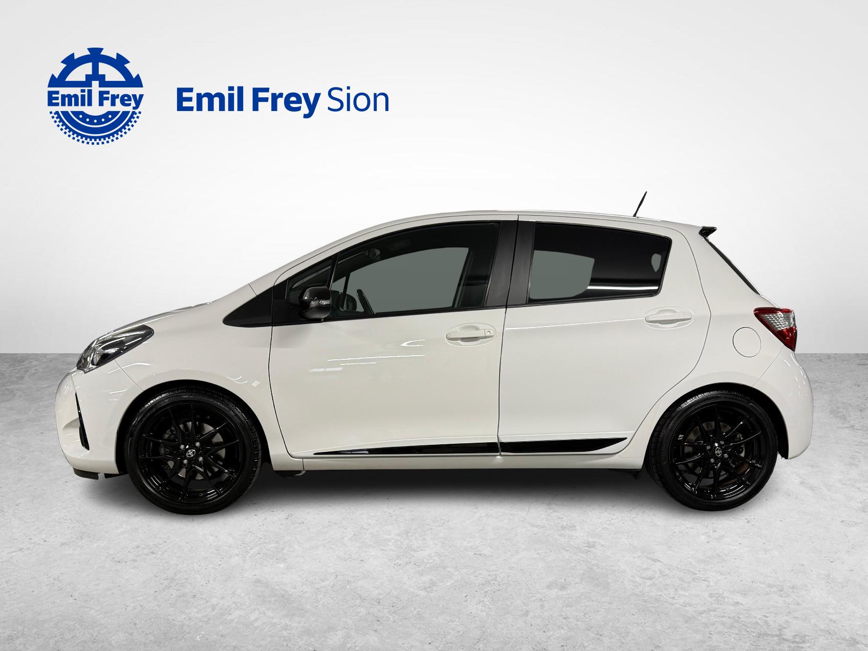 TOYOTA Yaris 1.5 VVT-i HSD GR-S-showroom-element-1