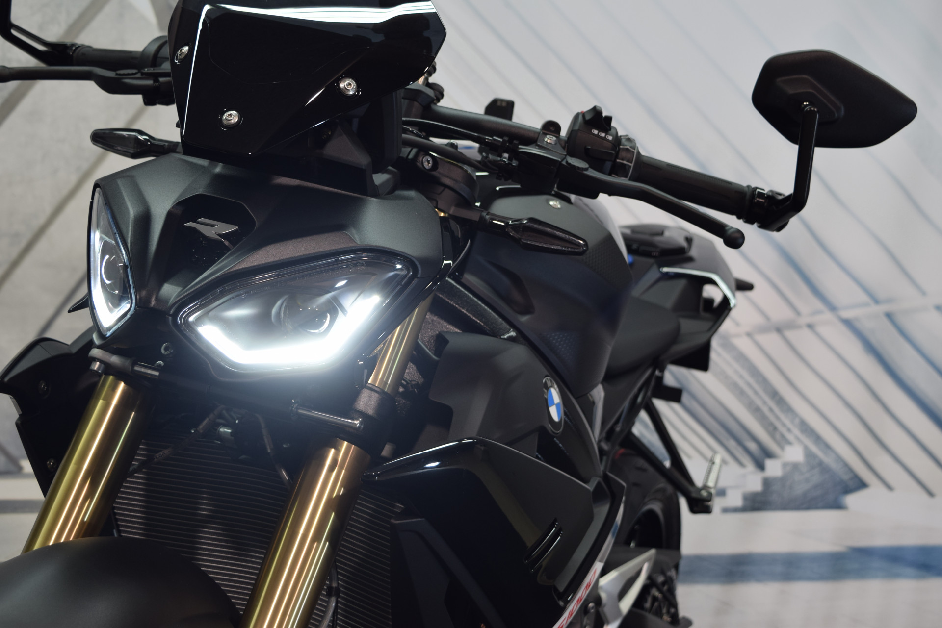 BMW S 1000 R Sofort verfügbar!-image-9