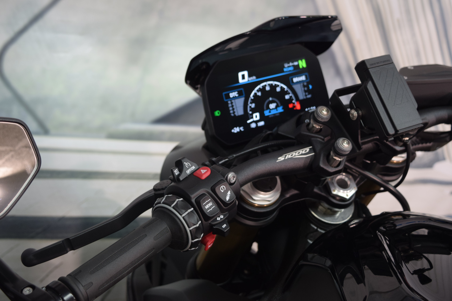 BMW S 1000 R Sofort verfügbar!-image-6