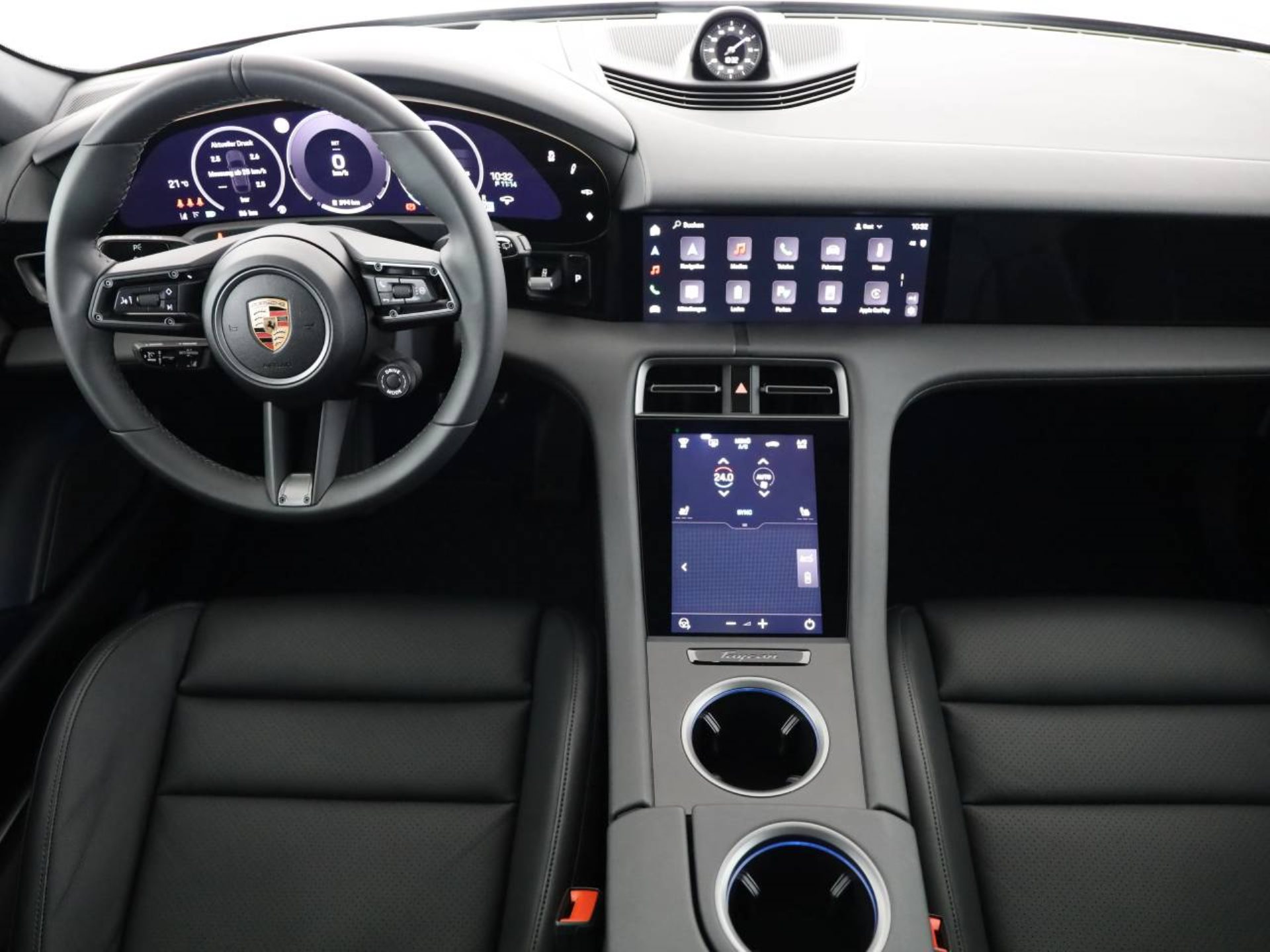 PORSCHE Taycan 4S Cross Turismo-image-10