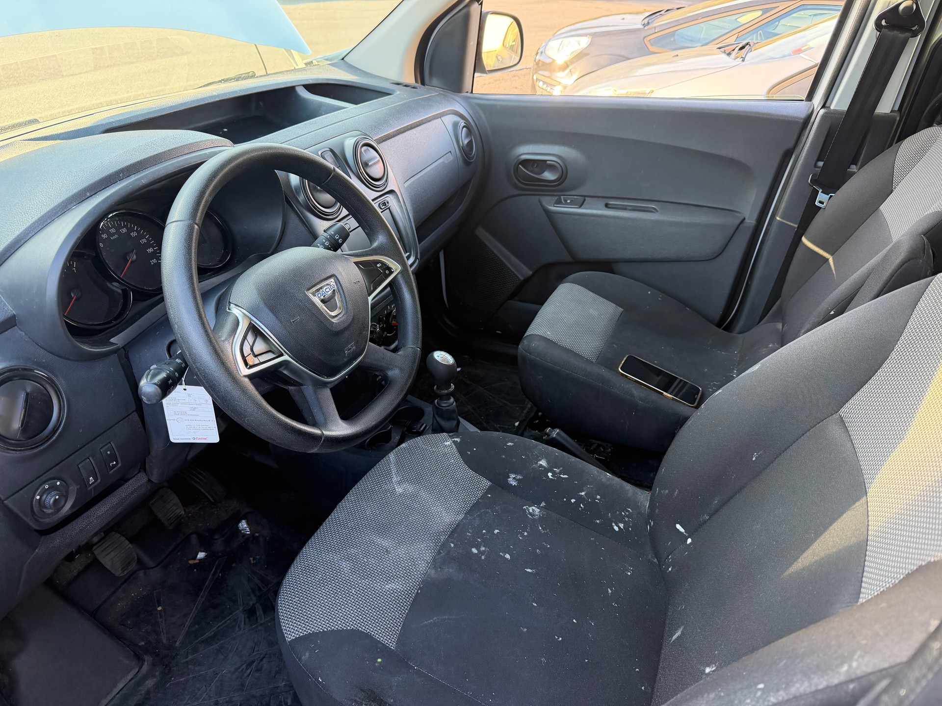 DACIA Dokker Van TCe 100 PF Unlimited-image-10
