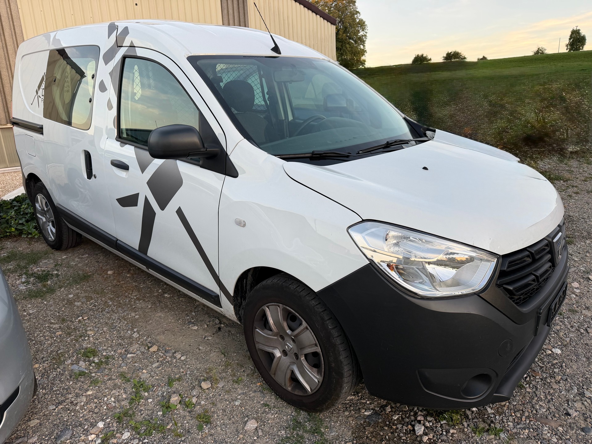 DACIA Dokker Van TCe 100 PF Unlimited-image-2
