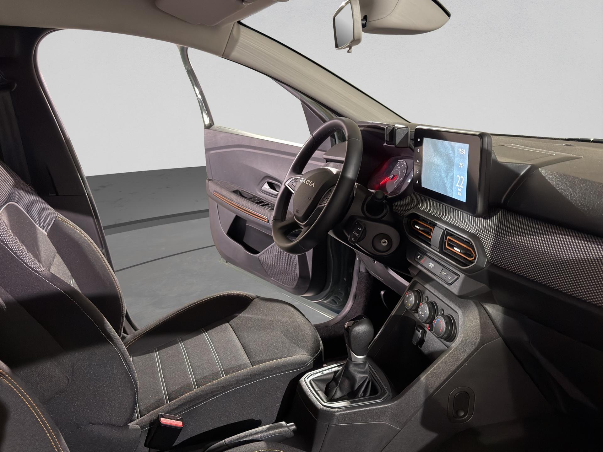 DACIA Sandero Stepway TCe 90 Expression CVT-image-16