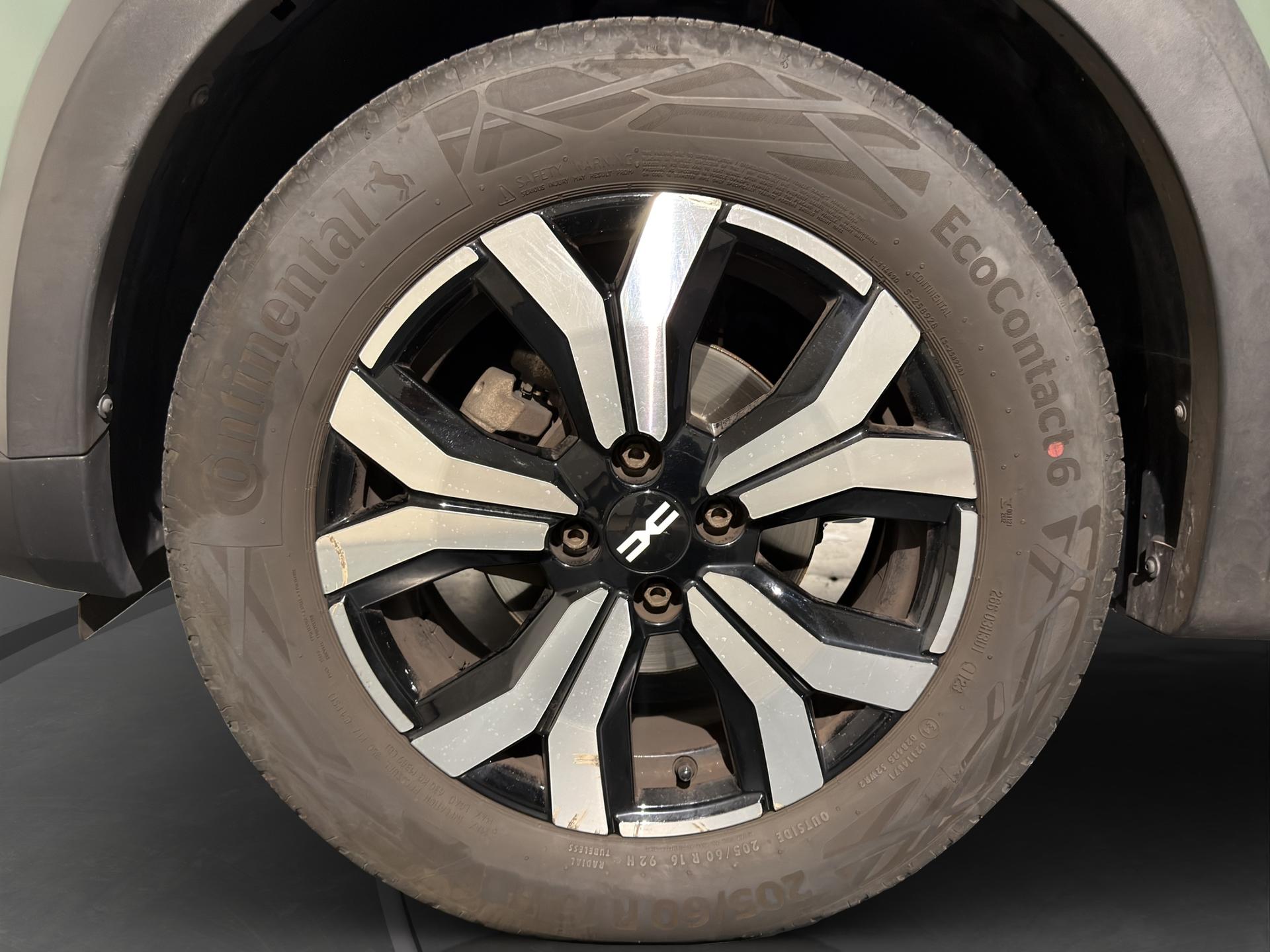 DACIA Sandero Stepway TCe 90 Expression CVT-image-17