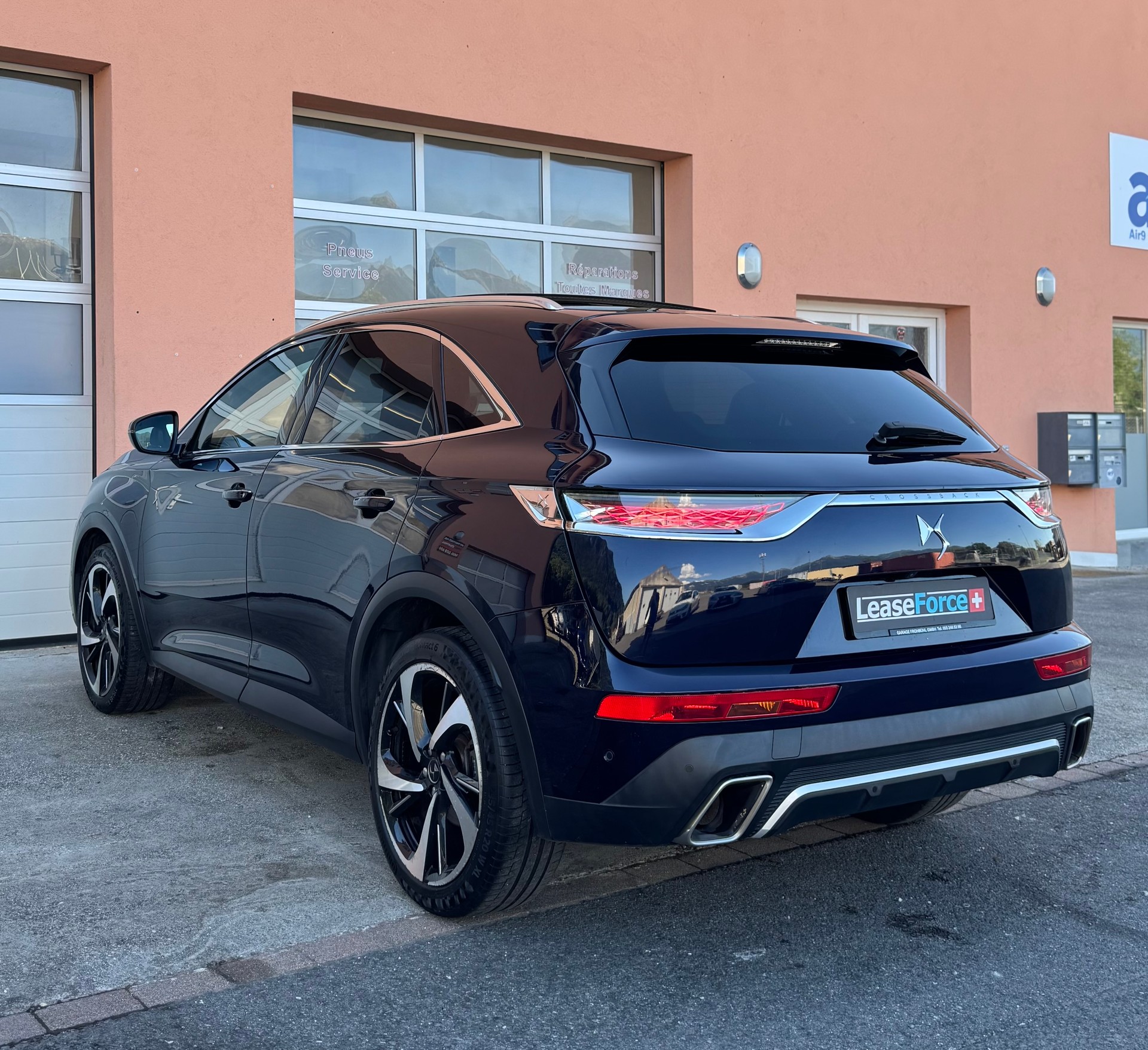 DS AUTOMOBILES DS 7 Crossback 1.6 THP BE Chic-showroom-element-2