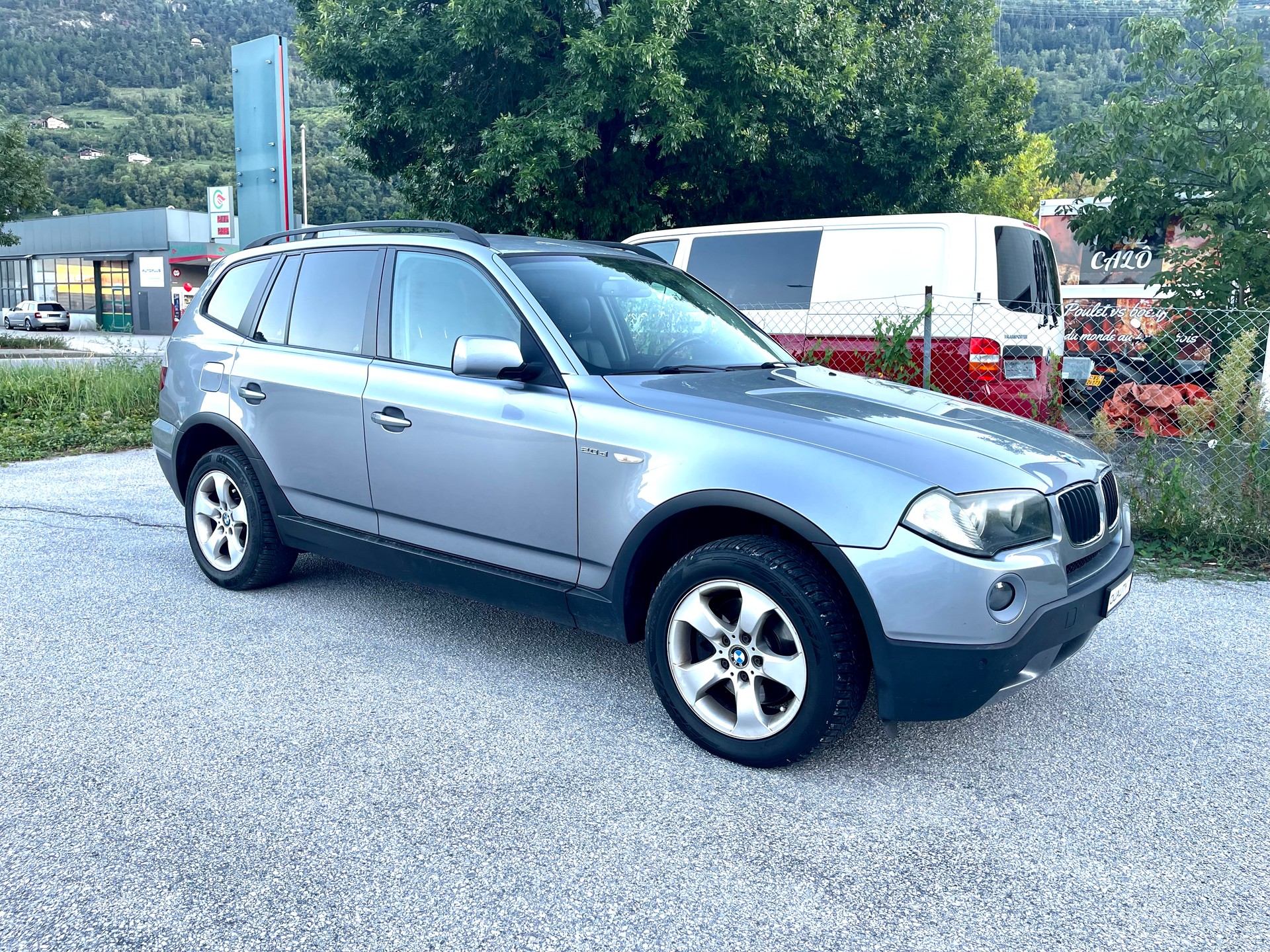 BMW X3 2.0d-image-7