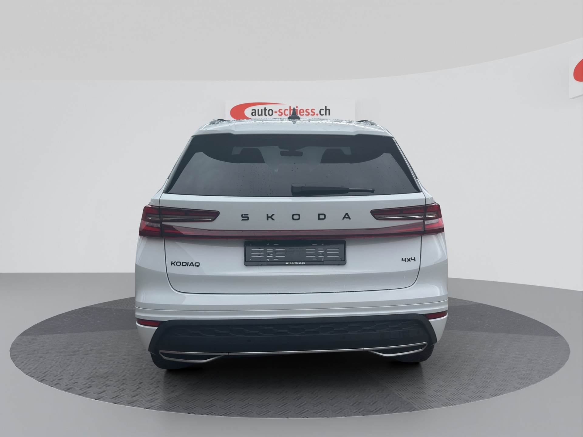 SKODA Kodiaq 2.0 TDI DSG Sportline 4x4 7 Pl.-image-1