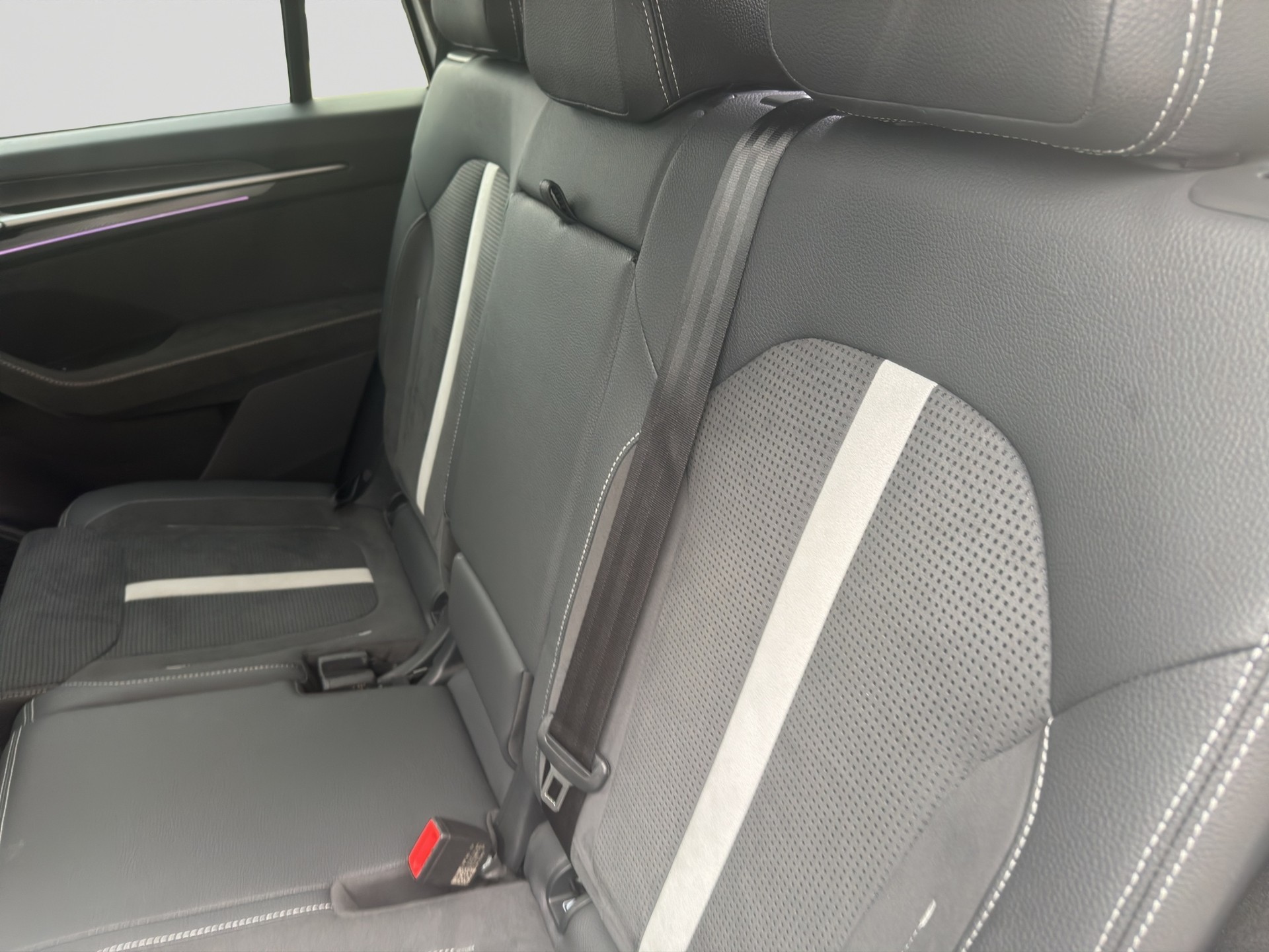 SKODA Kodiaq 2.0 TDI DSG Sportline 4x4 7 Pl.-image-7