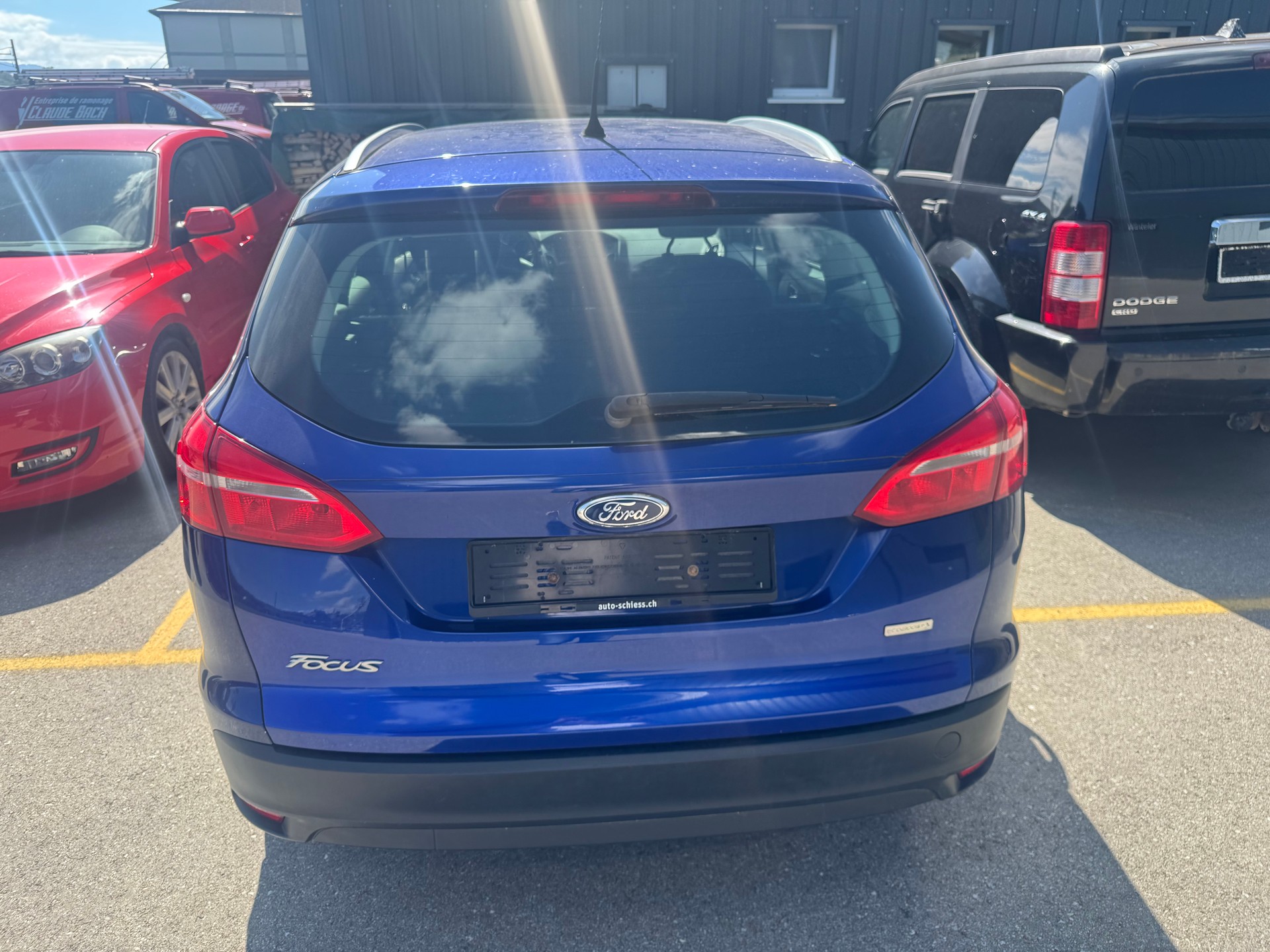 FORD Focus 1.0 SCTi Black Edition-image-4