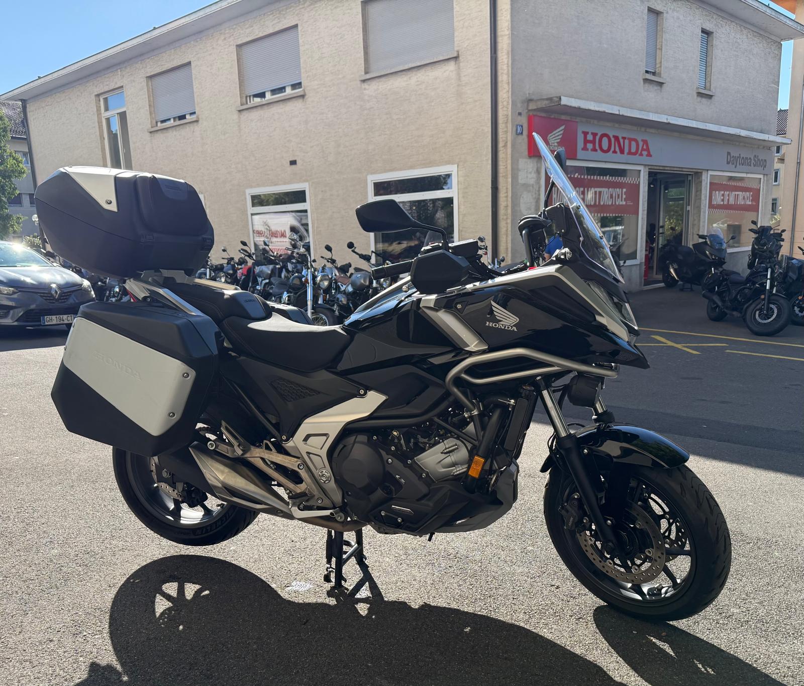 HONDA NC 750 X DCT (35kW)-showroom-element-3