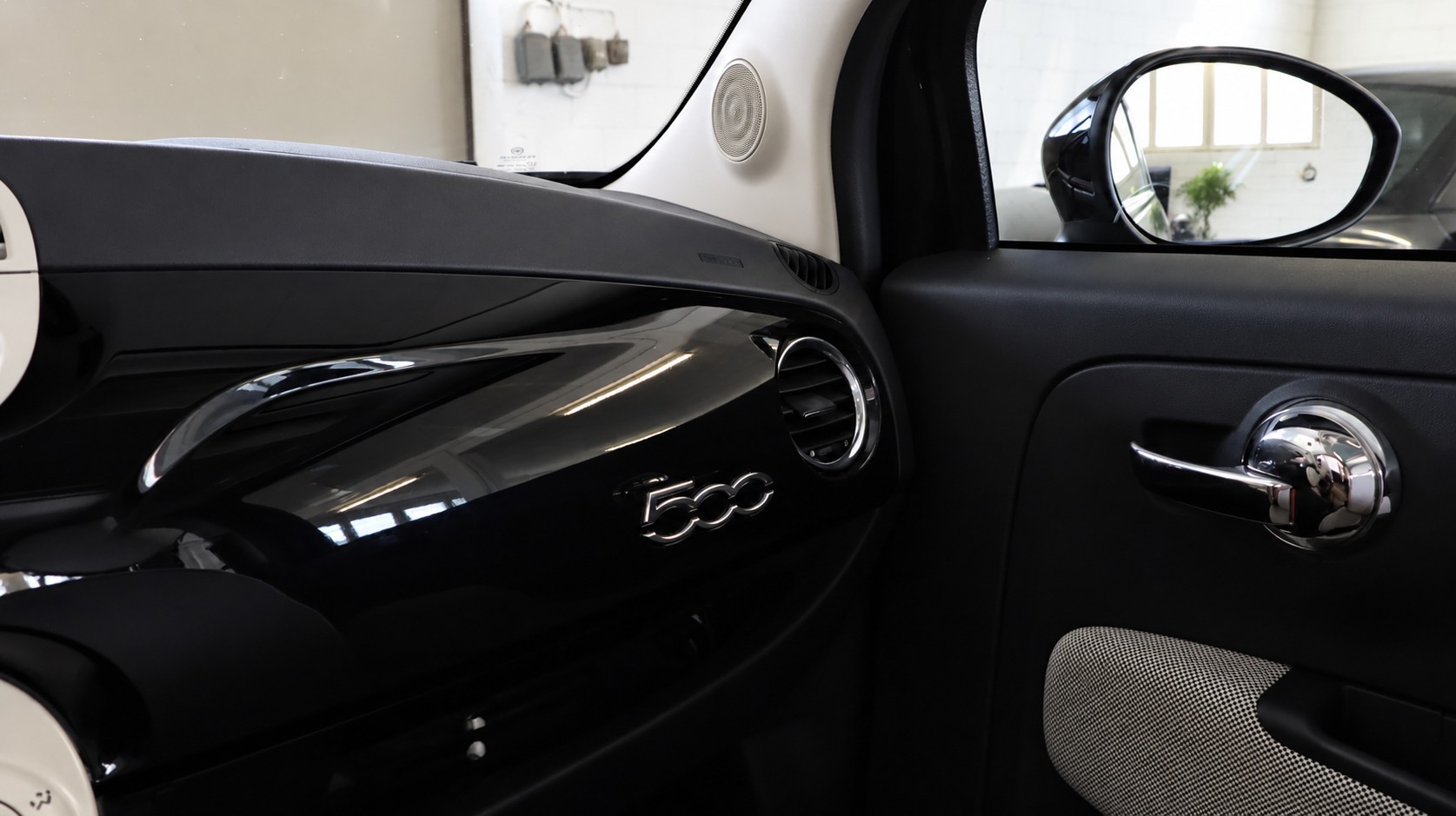 FIAT 500 0.9 Twinair Turbo Lounge-image-13