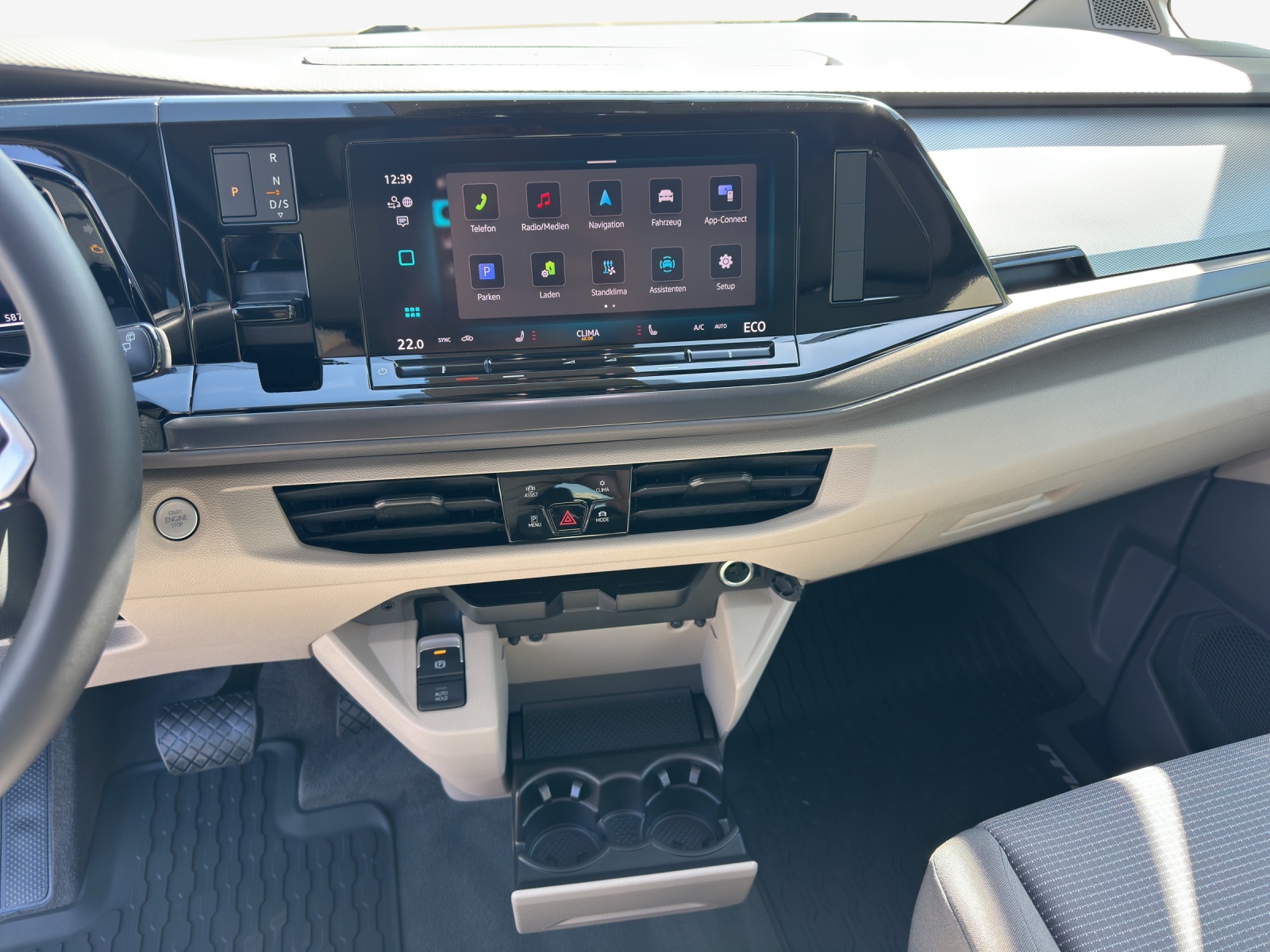 VW Multivan 1.5 eHybrid 4Motion DSG-image-10