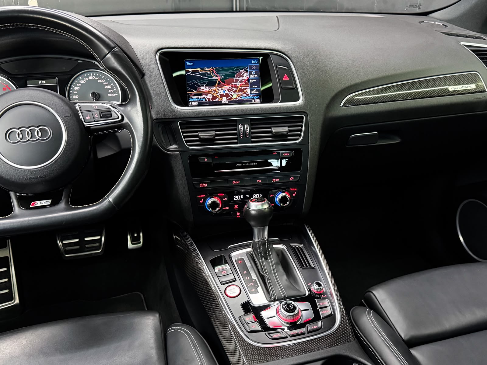 AUDI SQ5 3.0 TDI quattro tiptronic *AHK*-image-13