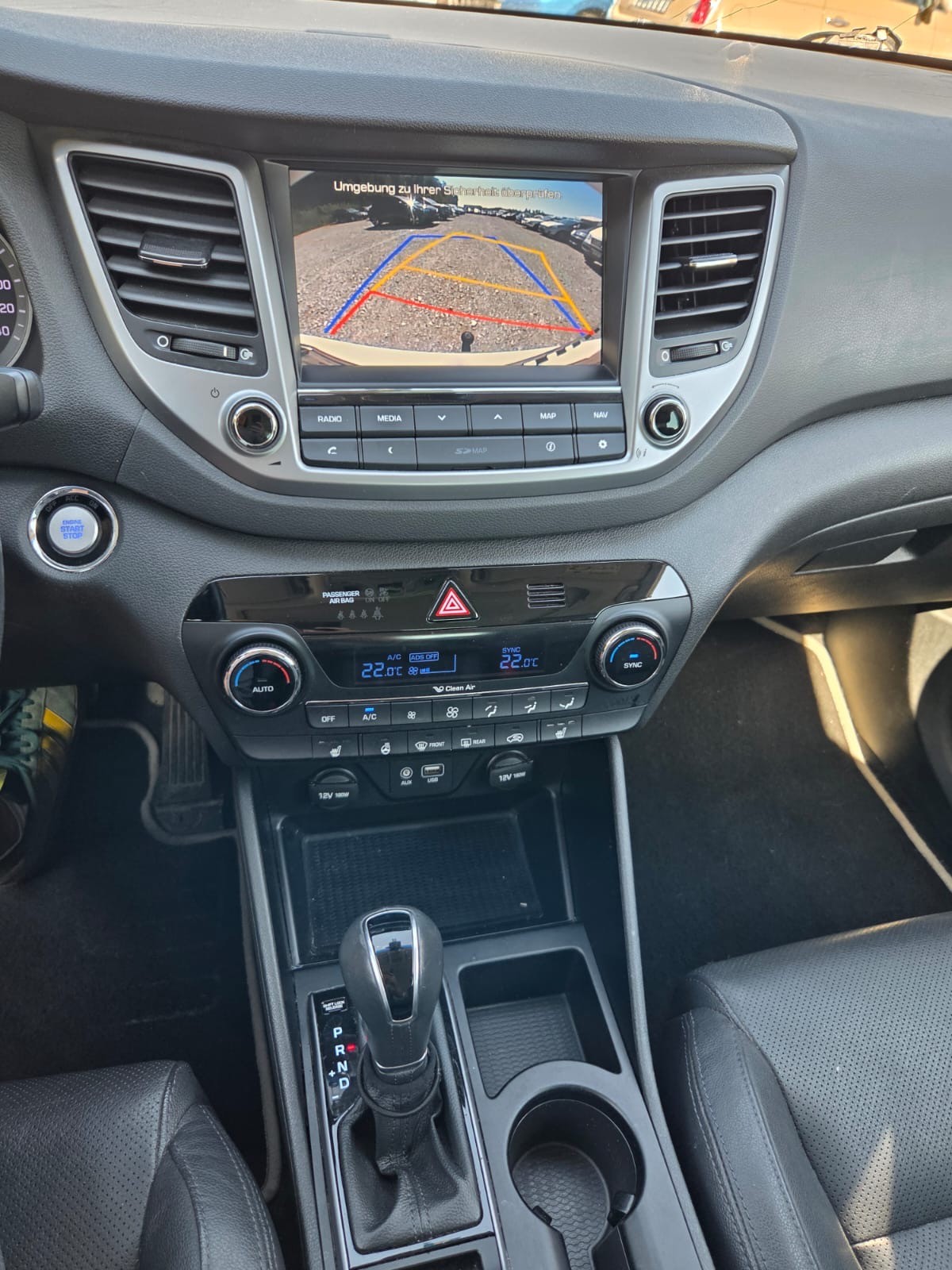 HYUNDAI Tucson 2.0 CRDI Vertex 4WD Automatic-image-11