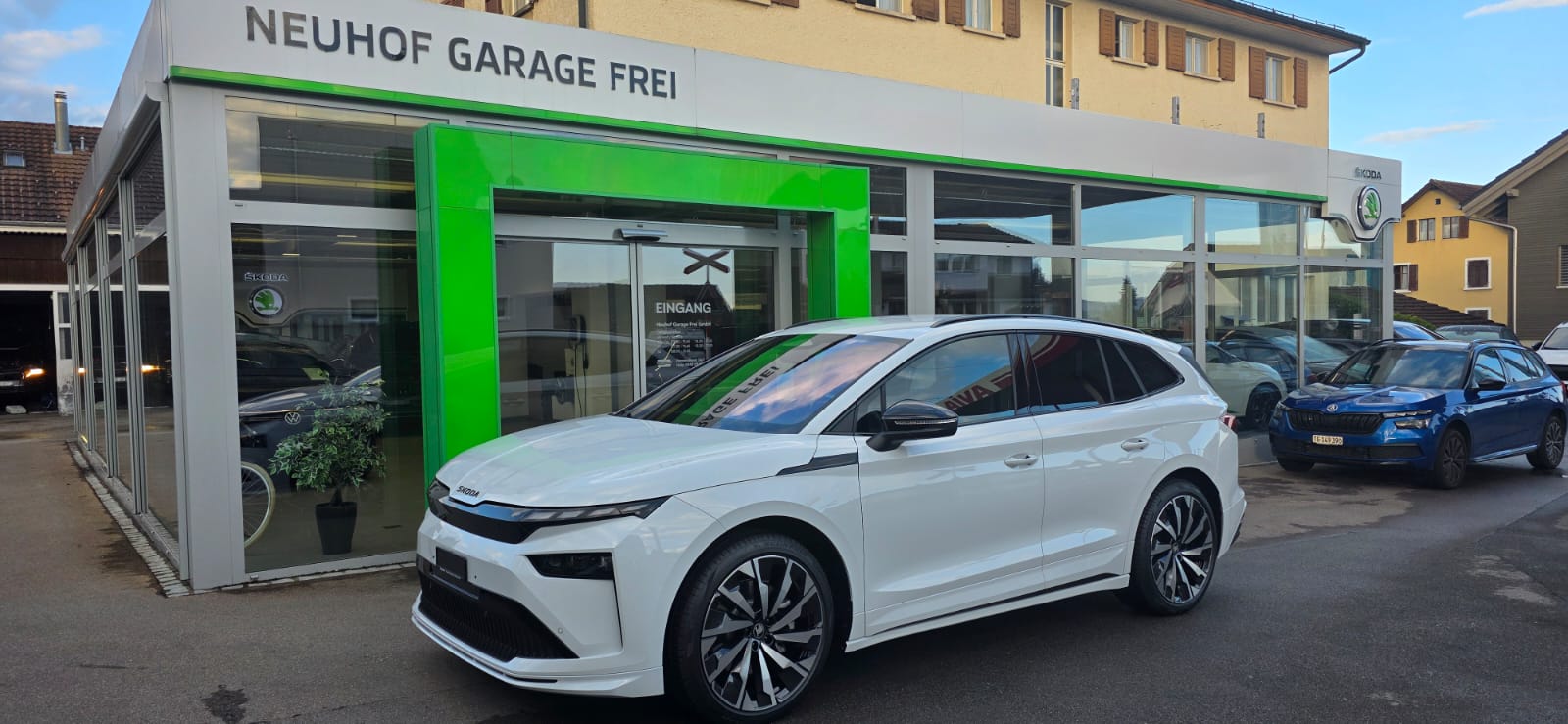 SKODA Enyaq 85x Sportline 4x4-image-0