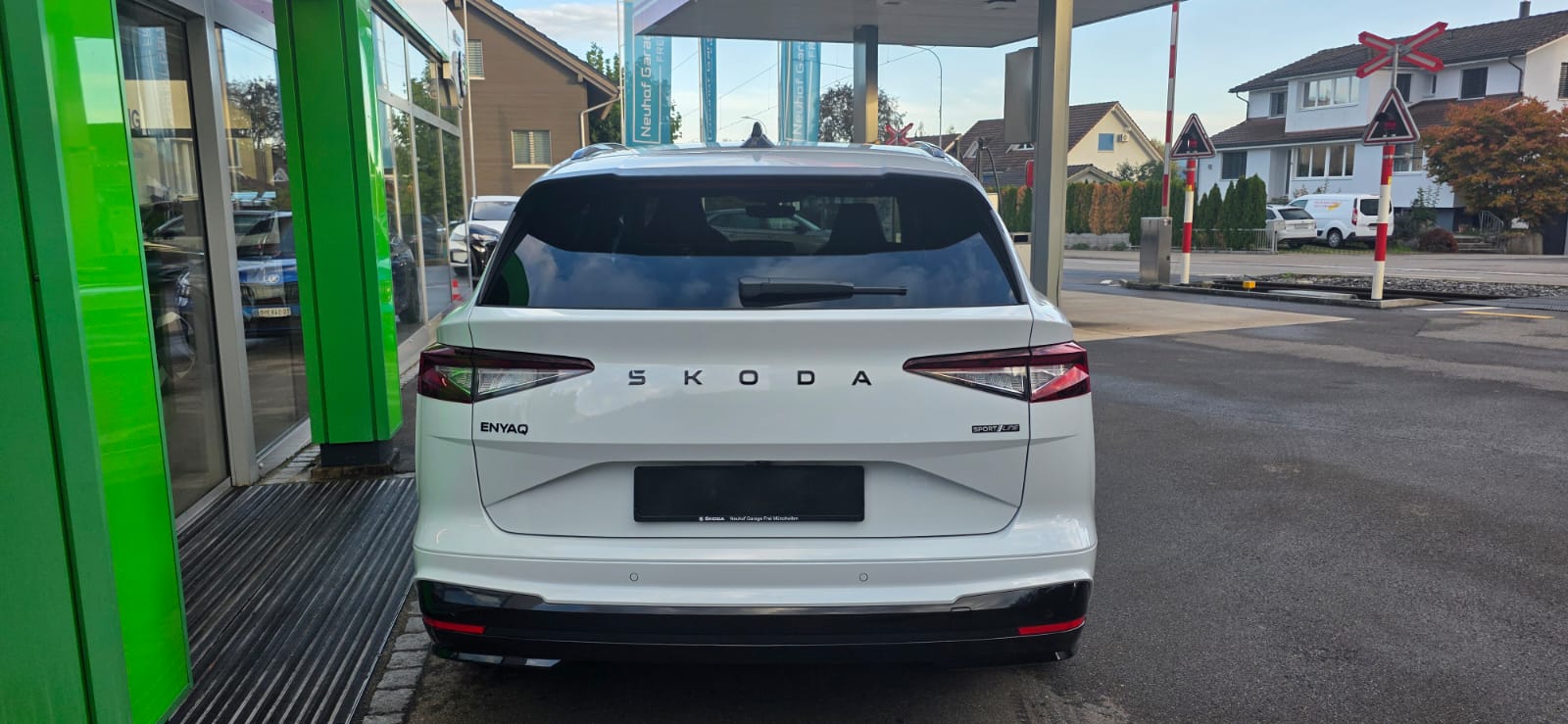 SKODA Enyaq 85x Sportline 4x4-image-6