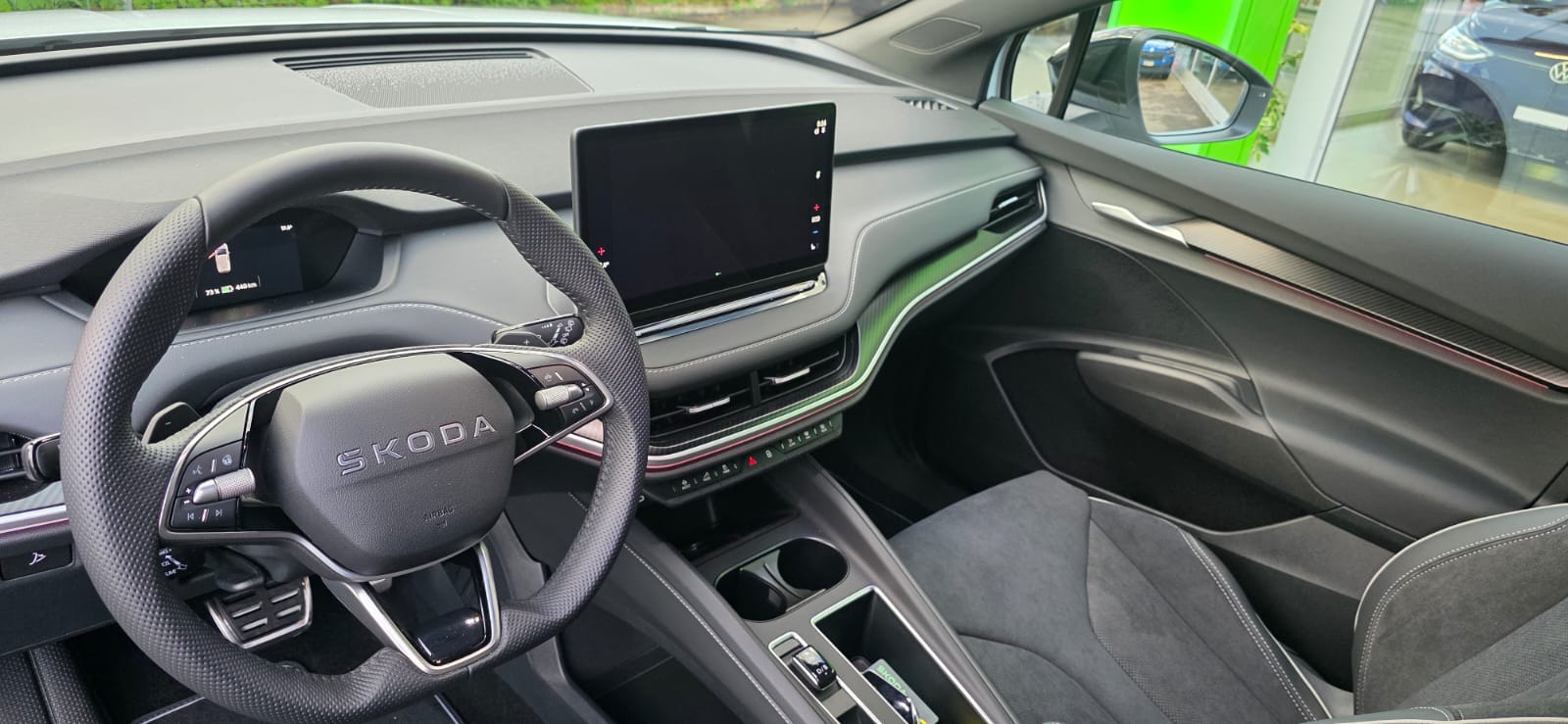 SKODA Enyaq 85x Sportline 4x4-image-11