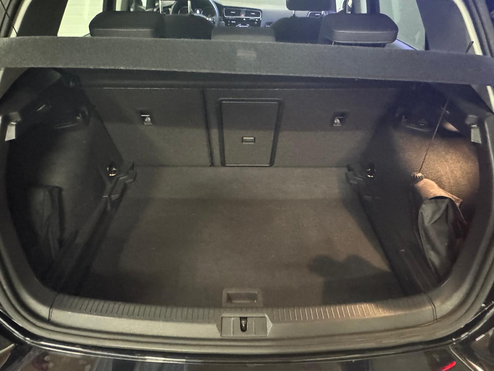 VW Golf 1.5 TSI EVO Comfortline-image-24