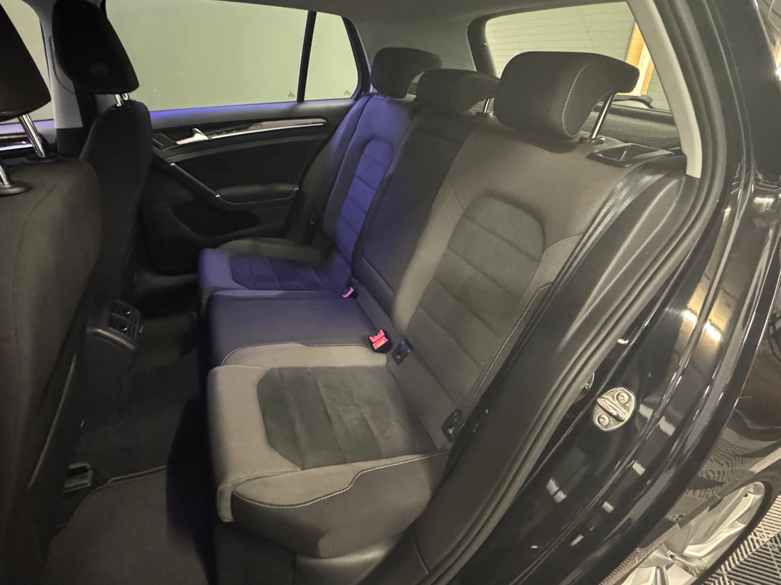 VW Golf 1.5 TSI EVO Comfortline-image-12