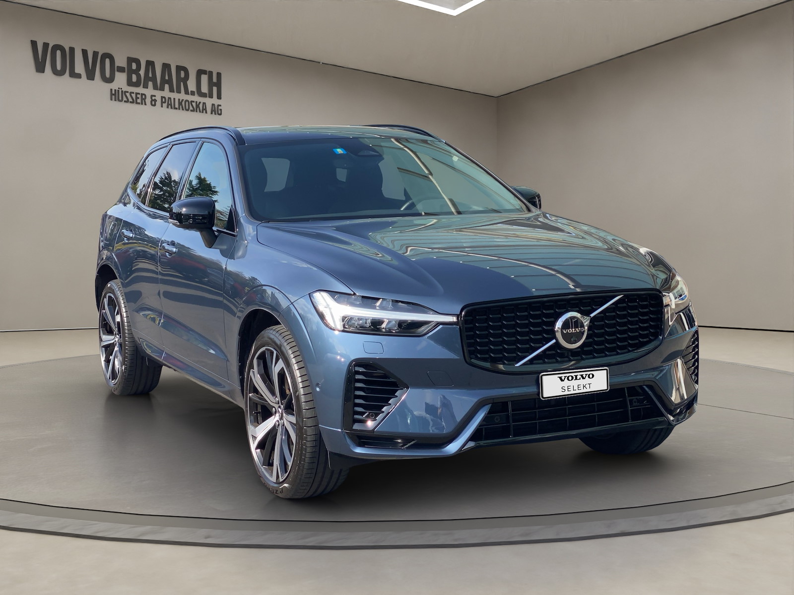 VOLVO XC60 2.0 T8 TE R-Design eAWD-image-6