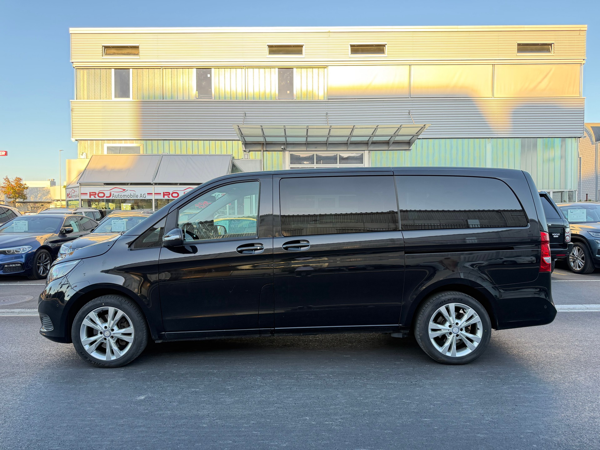 MERCEDES-BENZ V 250 d lang 4Matic 7G-Tronic-image-0