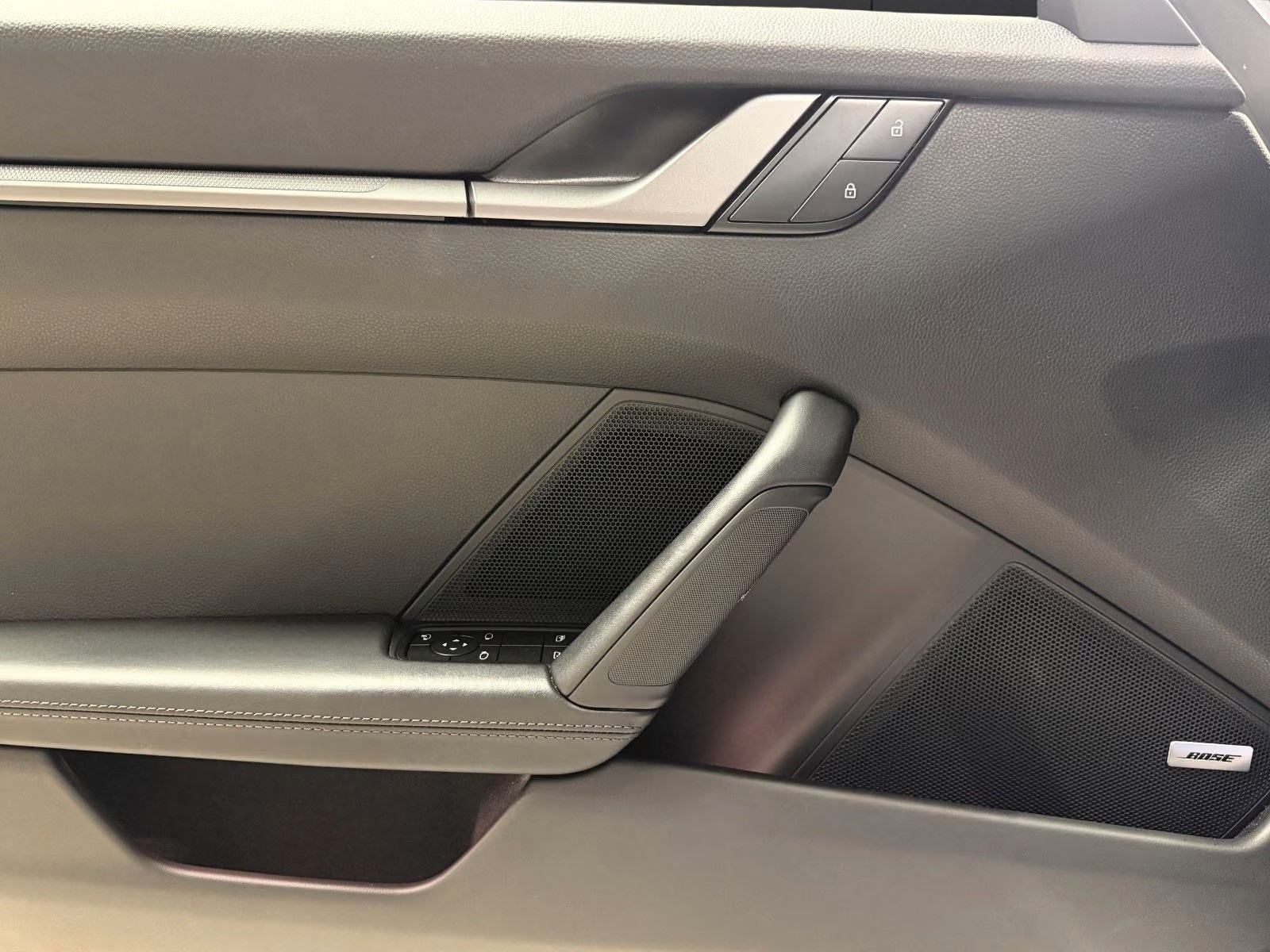 PORSCHE 911 Carrera PDK-image-15