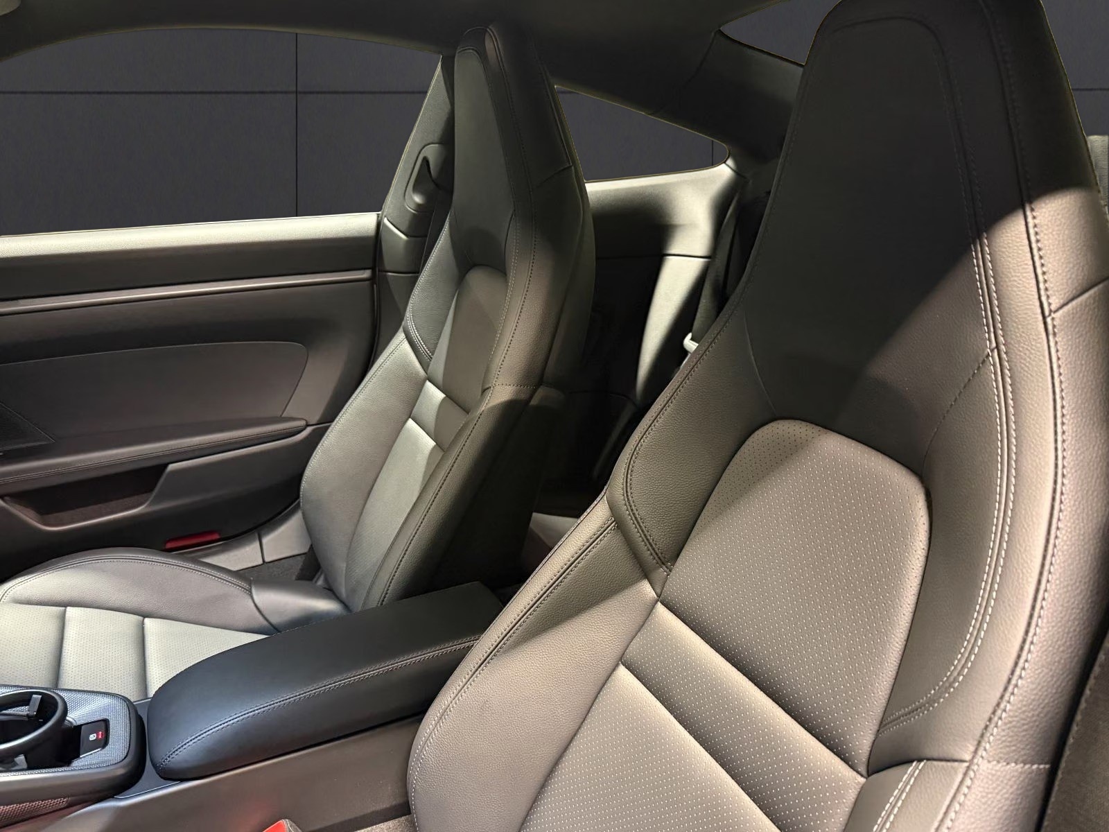 PORSCHE 911 Carrera PDK-image-13