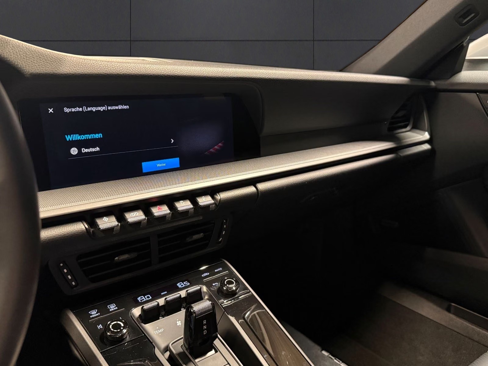 PORSCHE 911 Carrera PDK-image-12