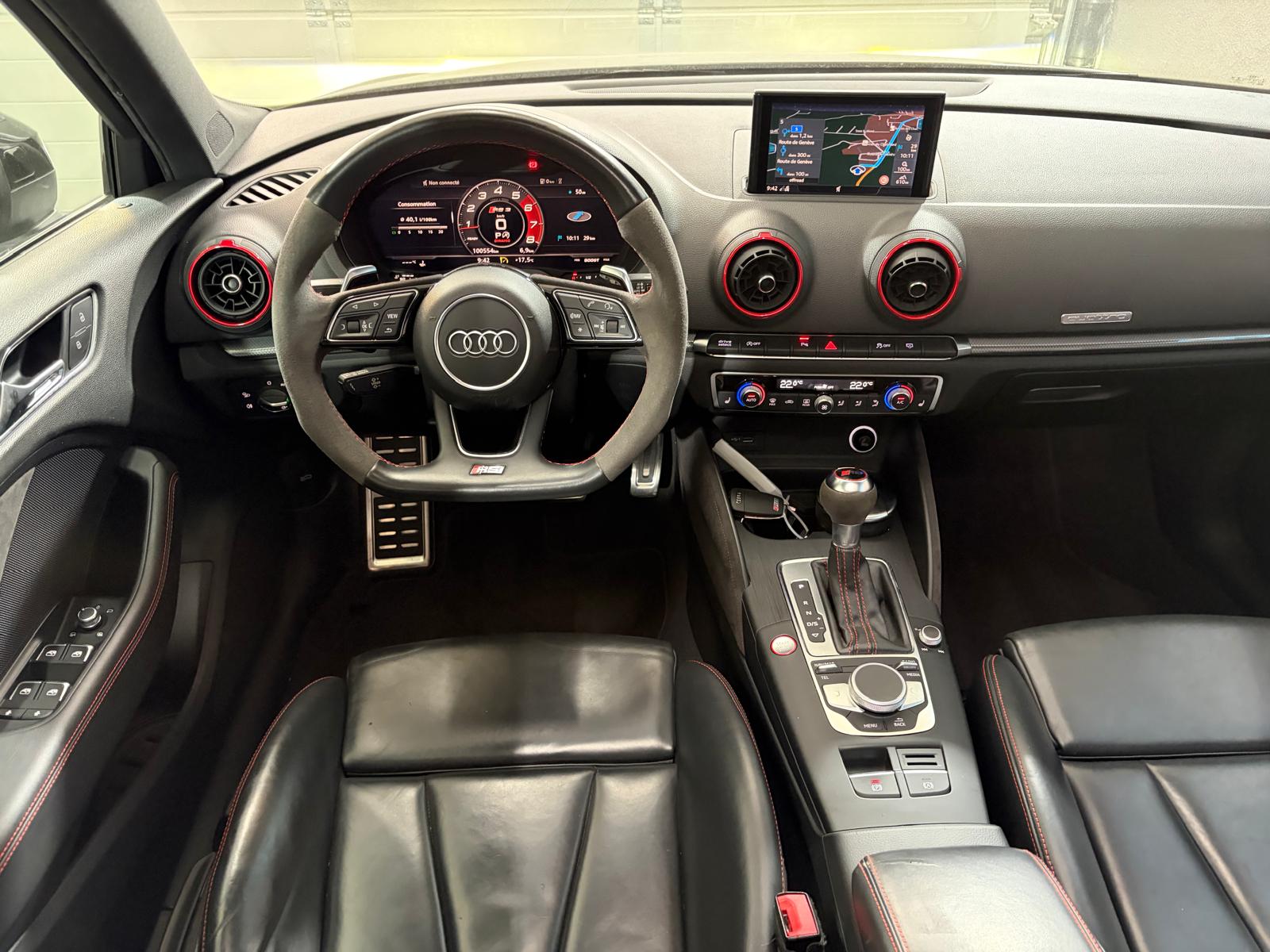 AUDI RS3 Sportback 2.5 TSI quattro S-tronic - Toit ouvrant-image-13