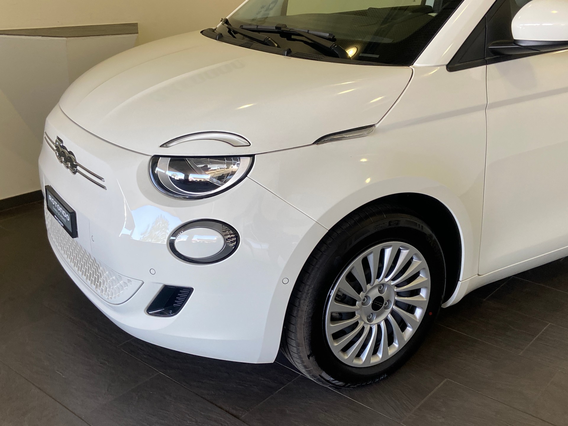 FIAT 500 electric 118PS Vita-image-2