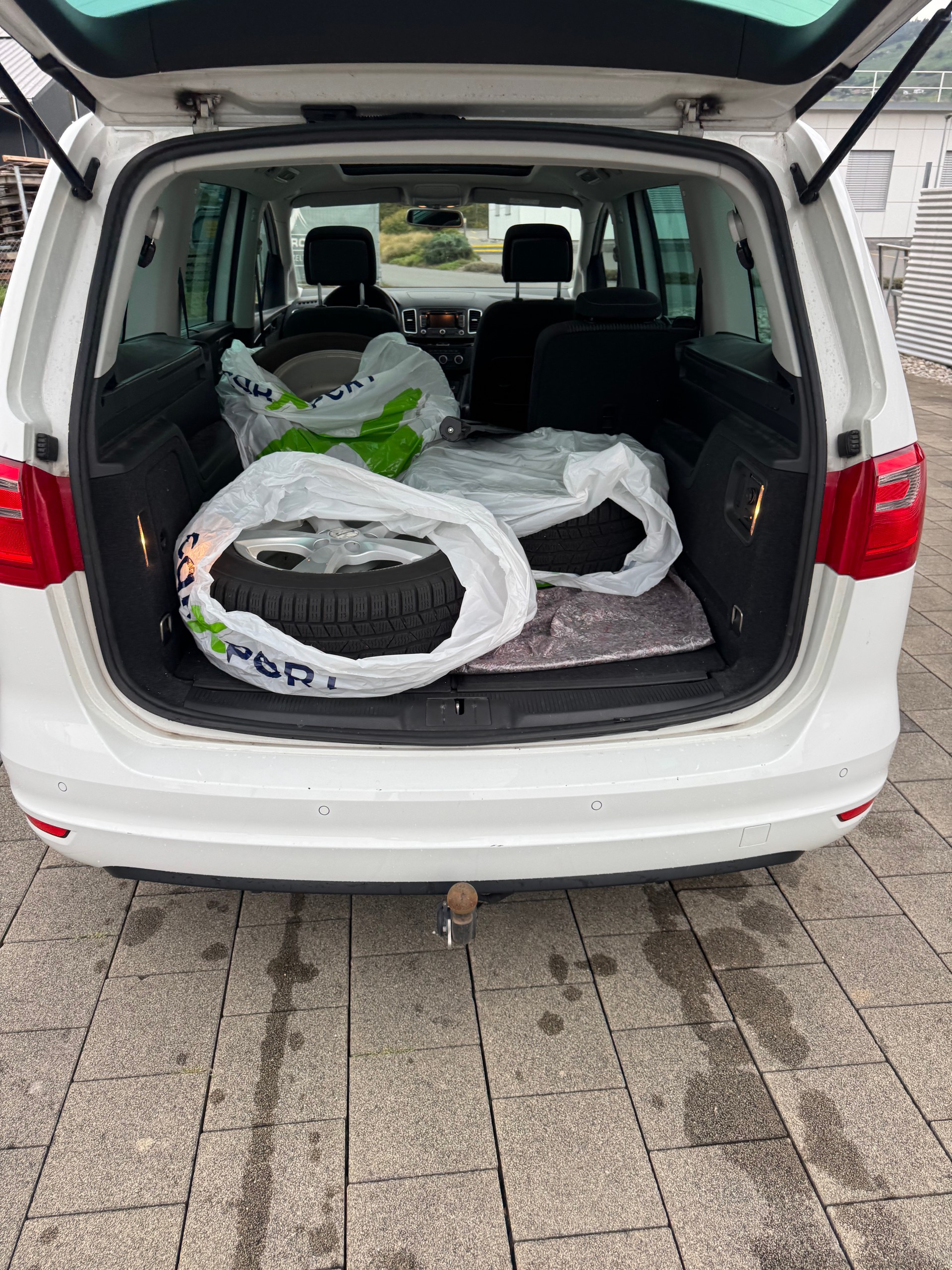 SEAT Alhambra 2.0 TDI Style Viva 4x4-image-11