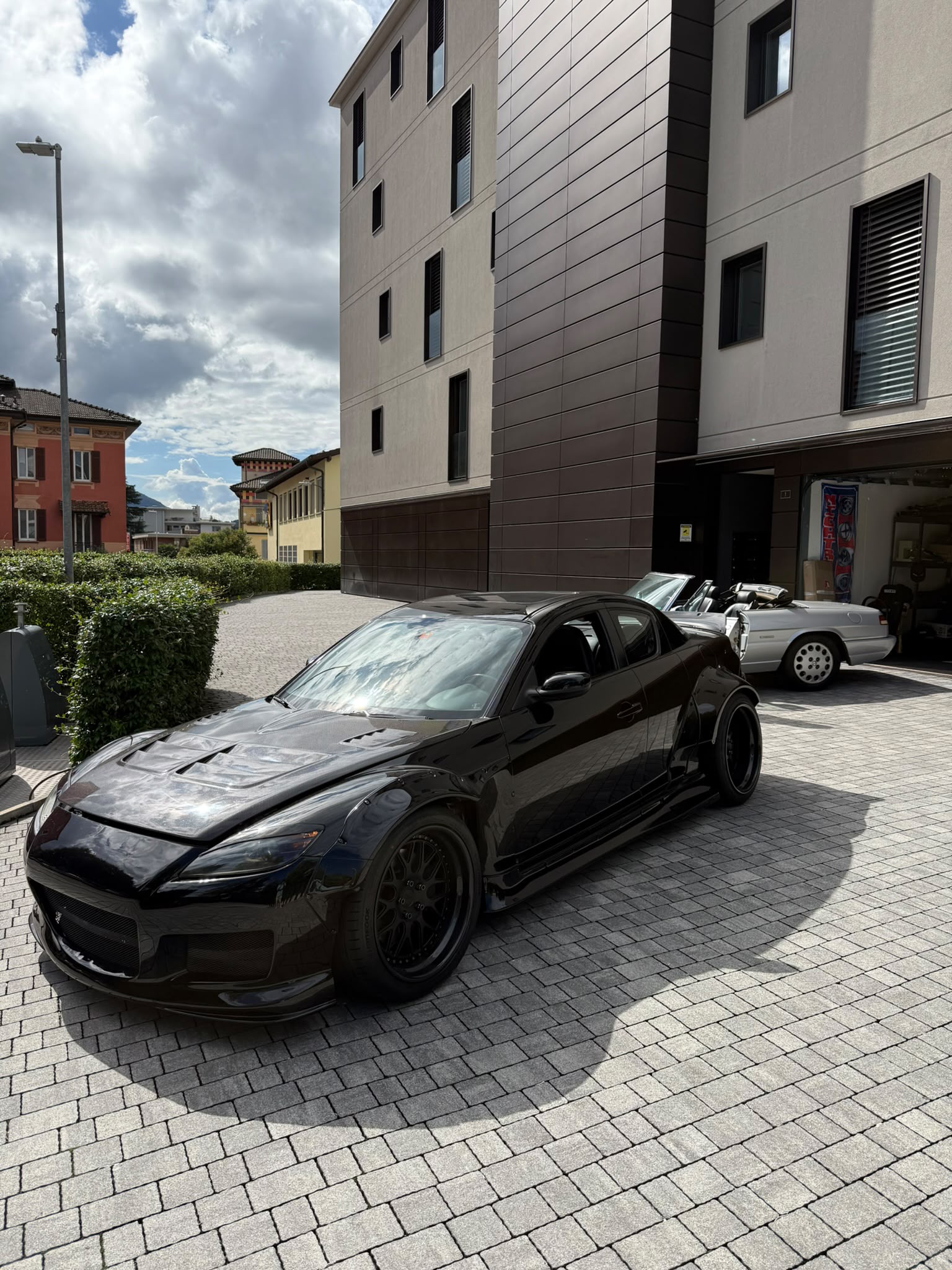 MAZDA RX-8 Revolution-image-3