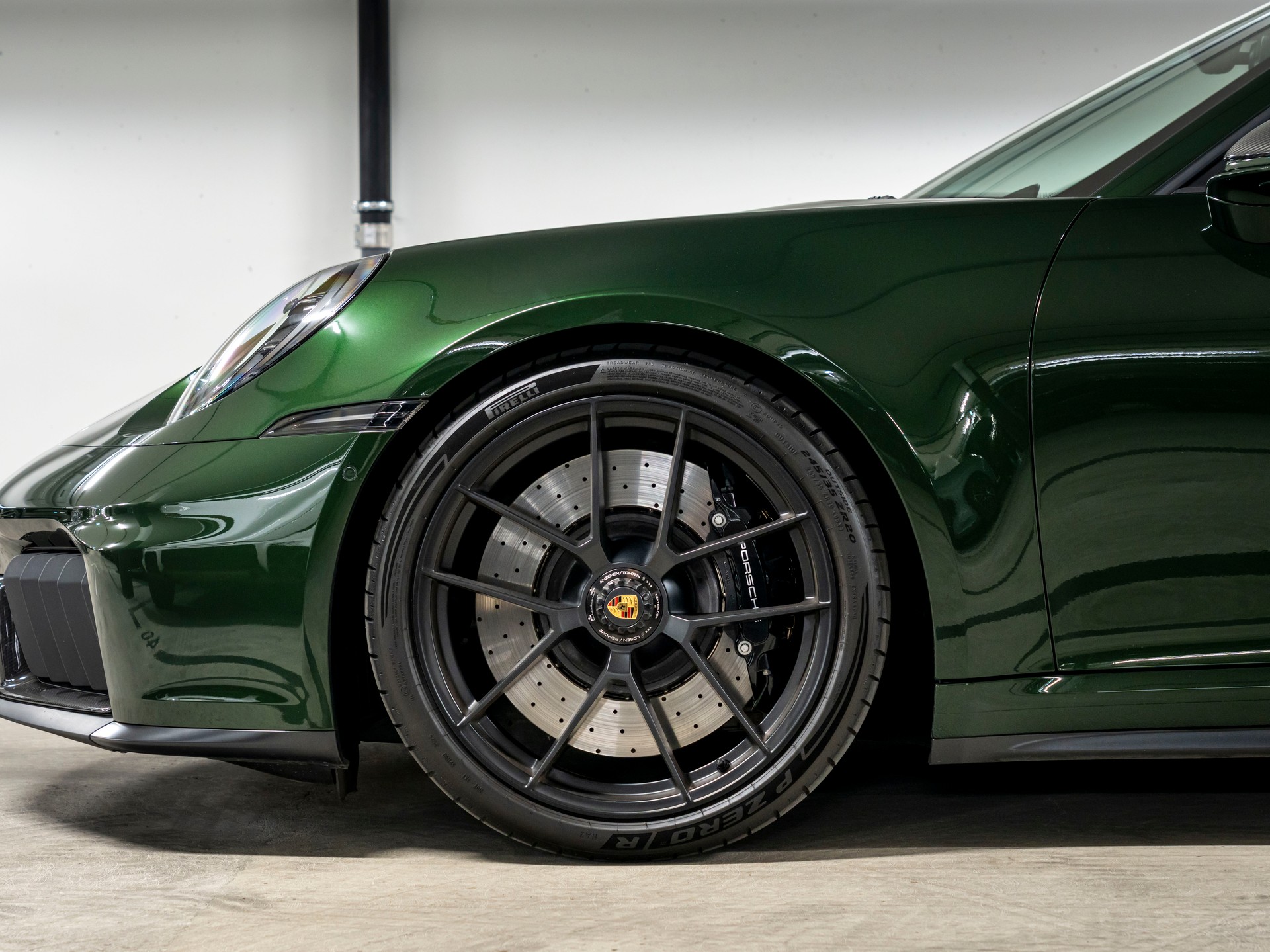 PORSCHE 911 Carrera 4 Cabriolet GTS PDK-image-7